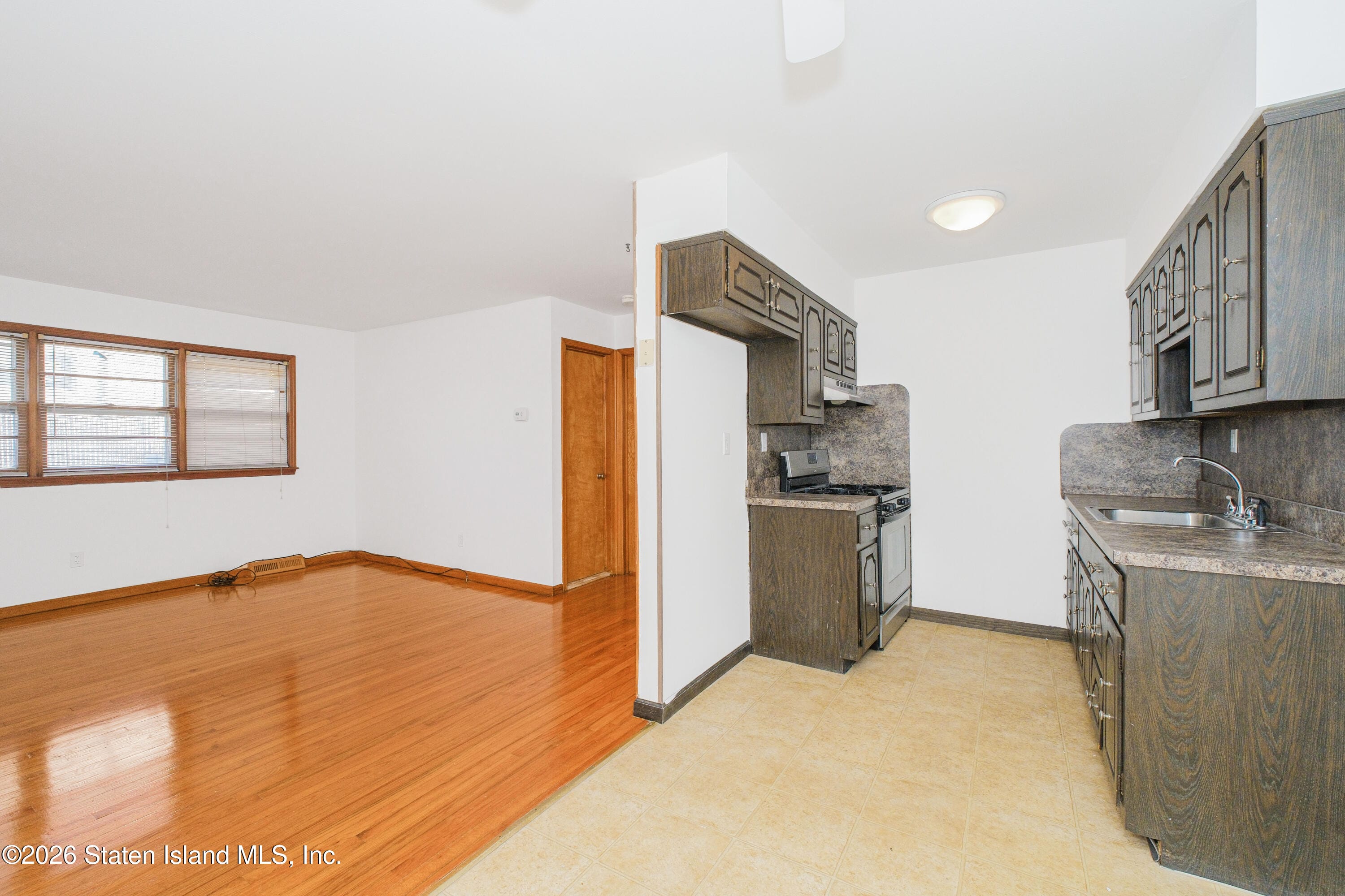 132 Cedarview Avenue, Staten Island, NY, 10306 image 15