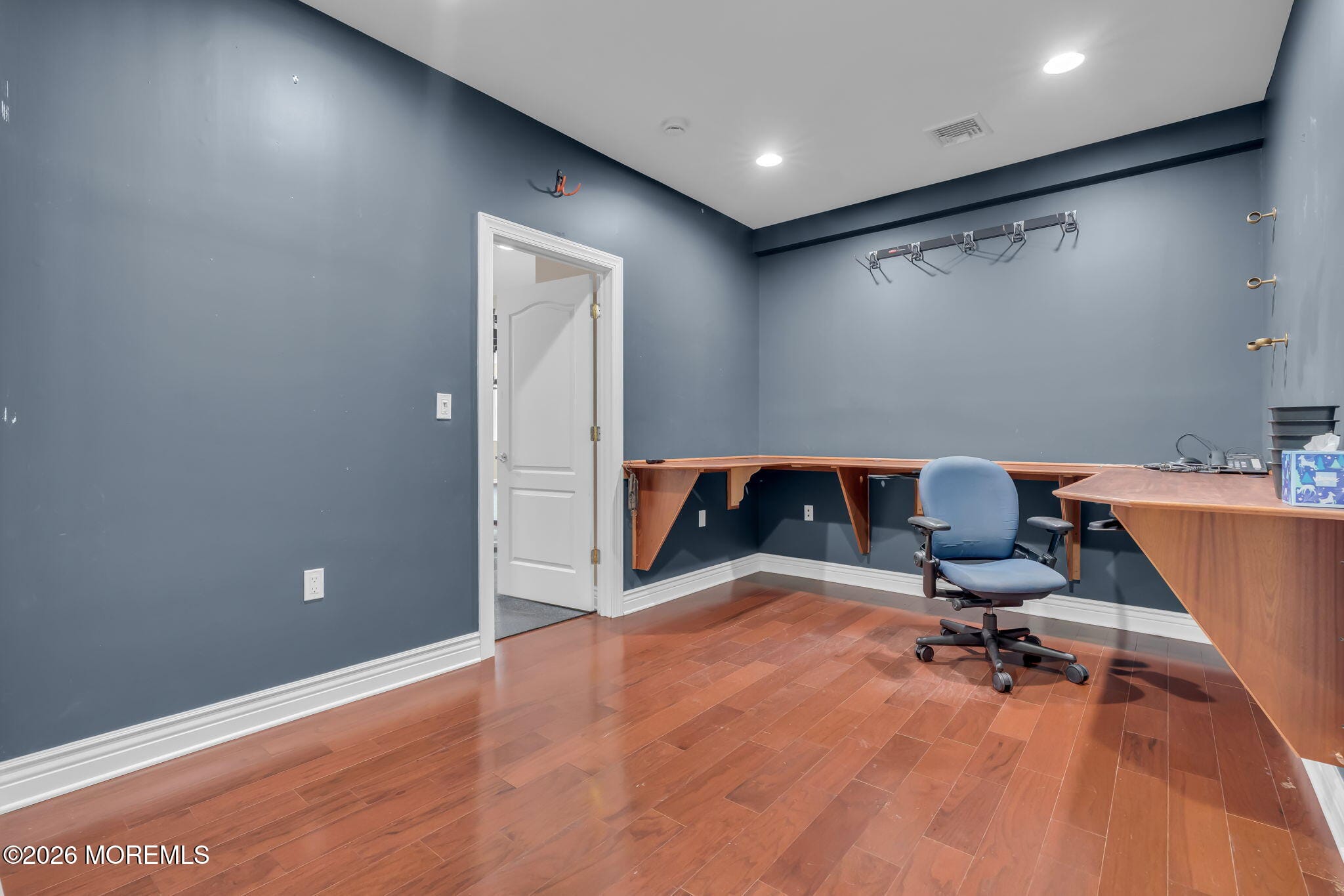 1 Embry Farm Road, Marlboro, NJ, 07746 image 58