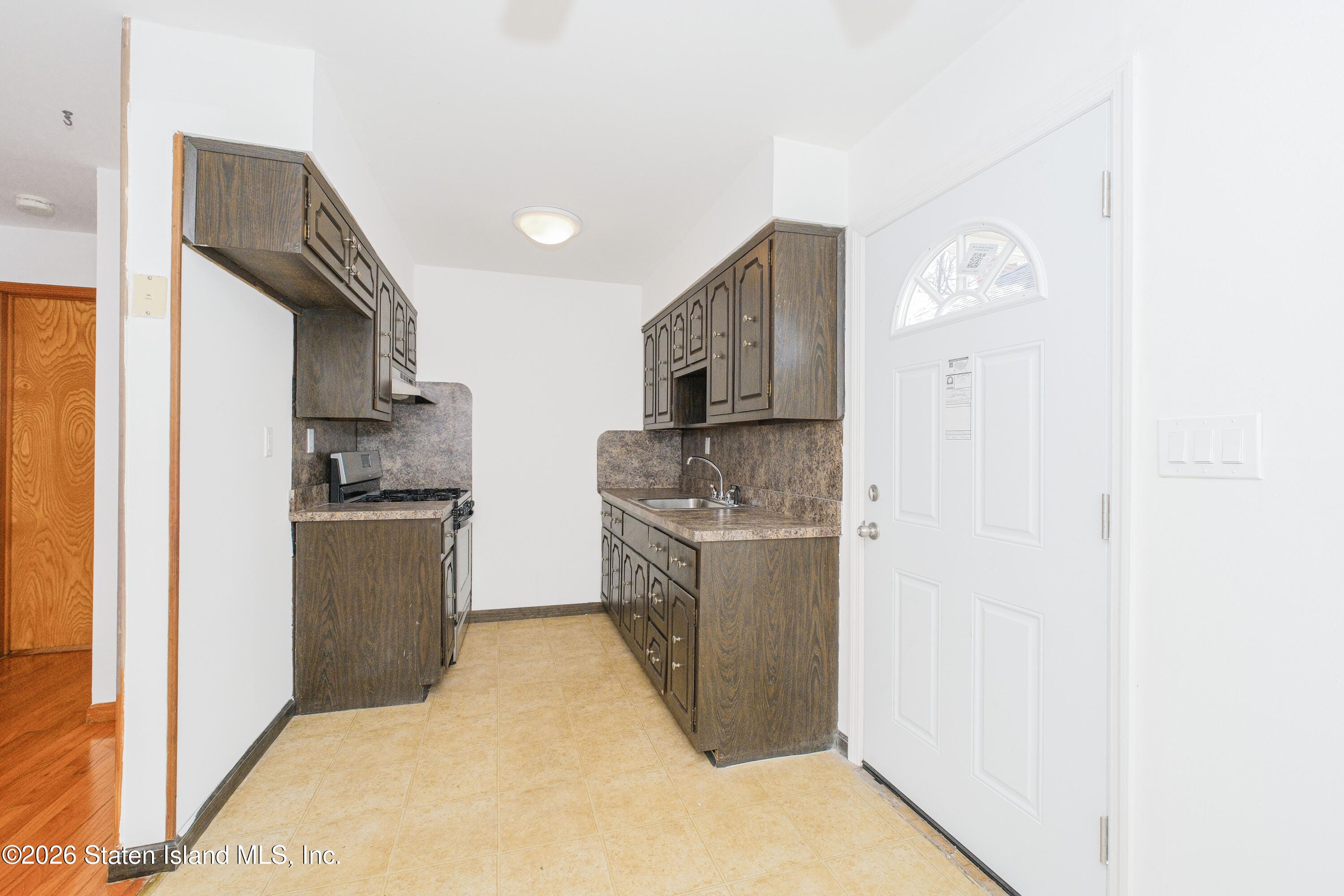 132 Cedarview Avenue, Staten Island, NY, 10306 image 14