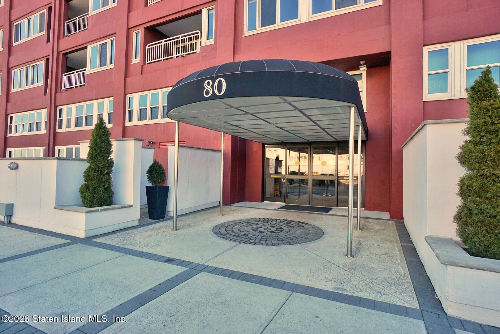 80 Bay Street Landing 6l Image 2