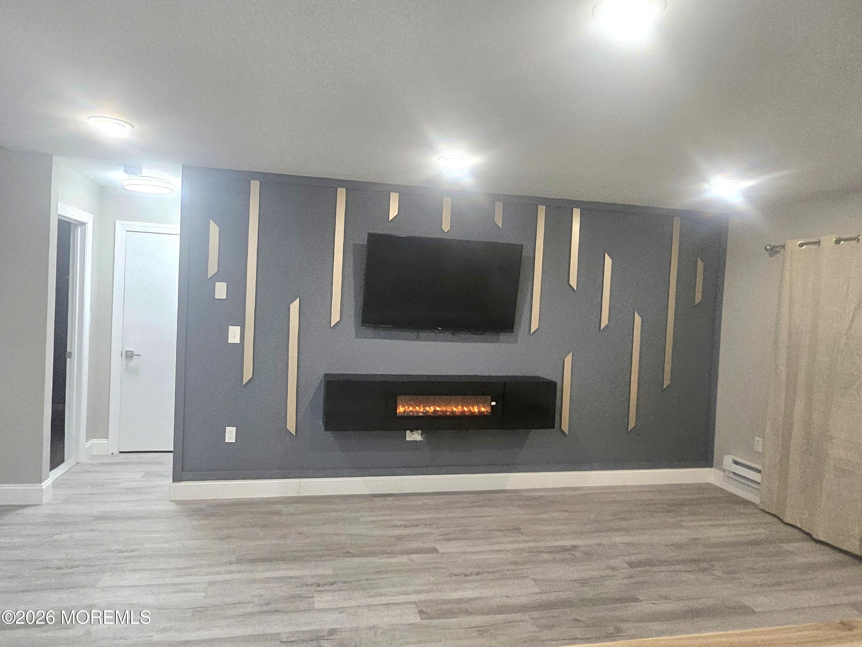 96 White Street D Image 4