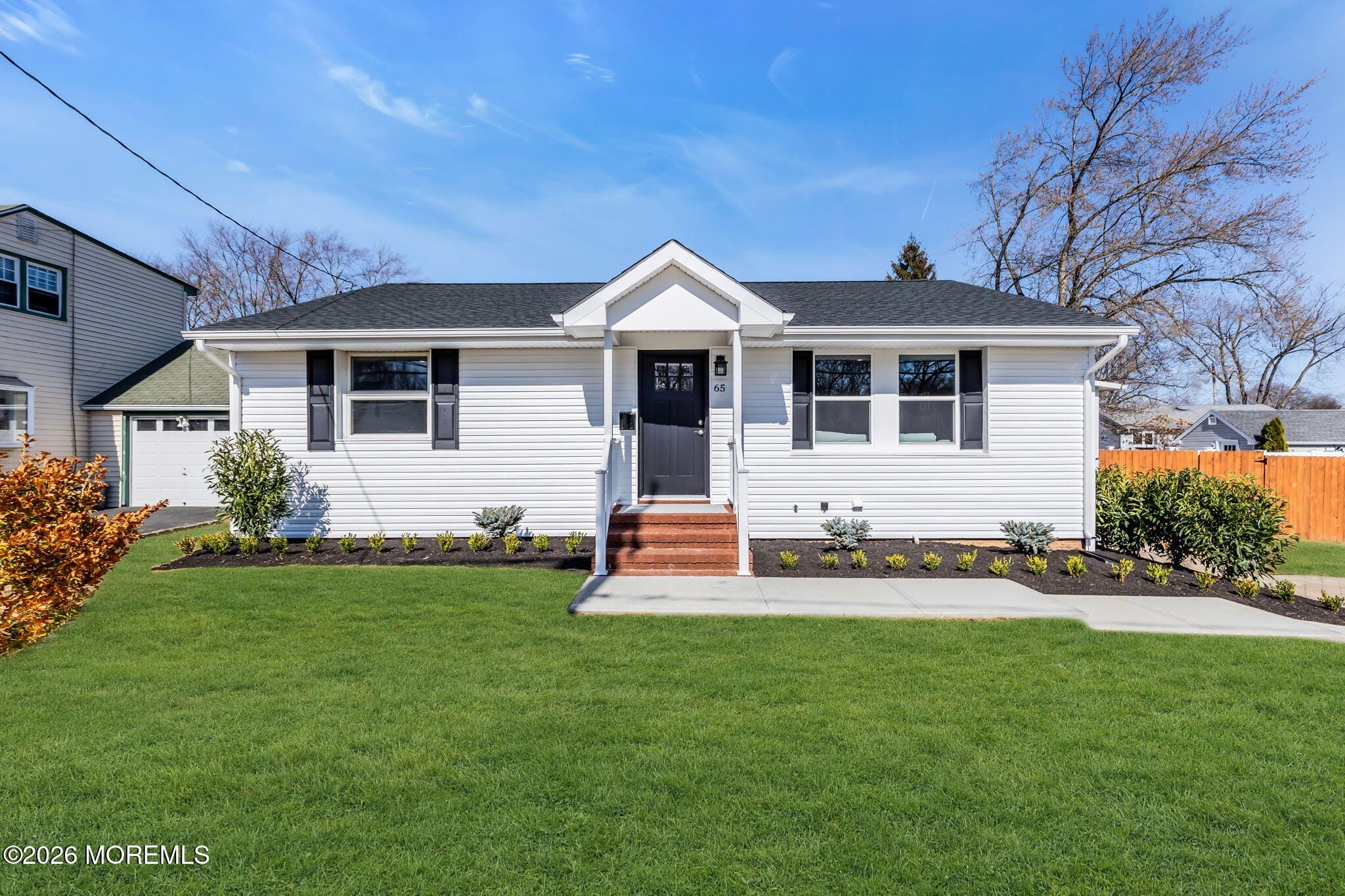 65 Ravine Drive Image 4