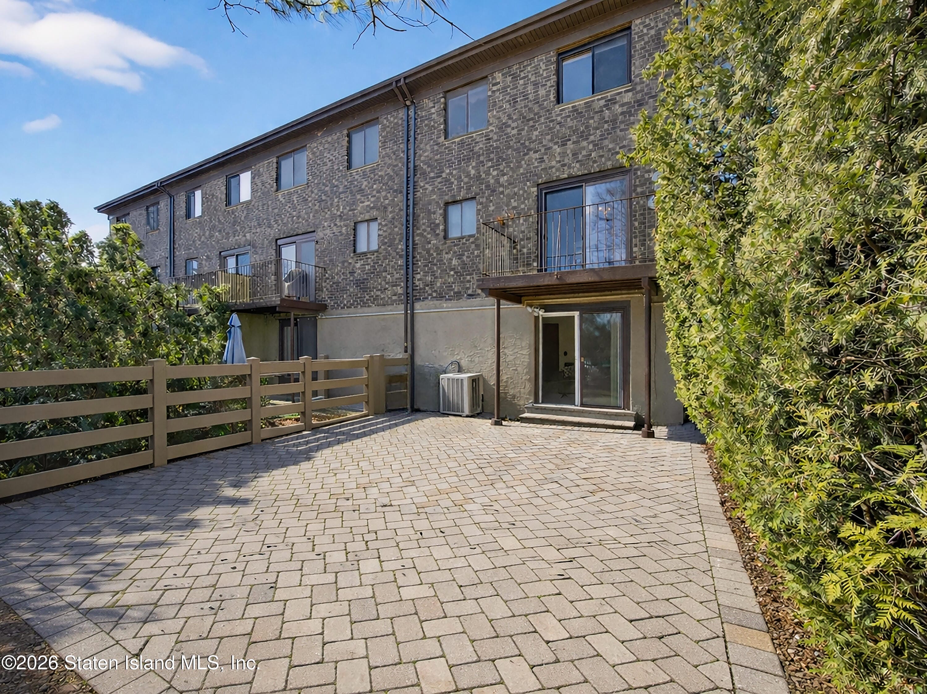 261 Hillbrook Drive, Staten Island, NY, 10305 image 24