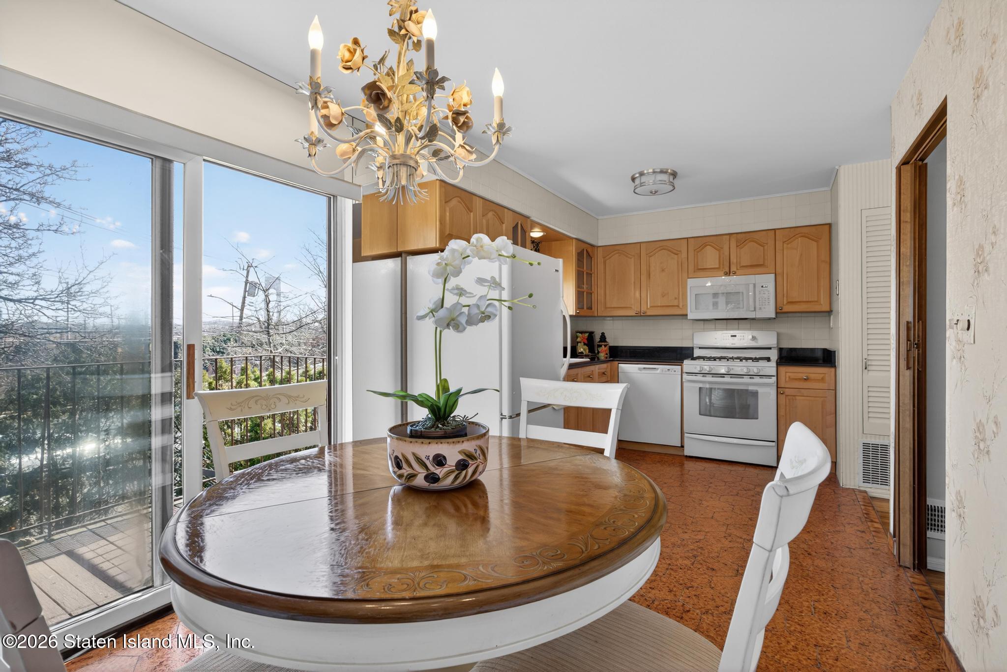 261 Hillbrook Drive, Staten Island, NY, 10305 image 6