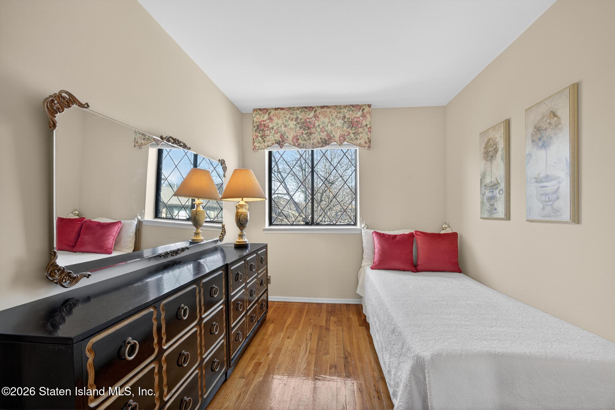 261 Hillbrook Drive, Staten Island, NY, 10305 image 15