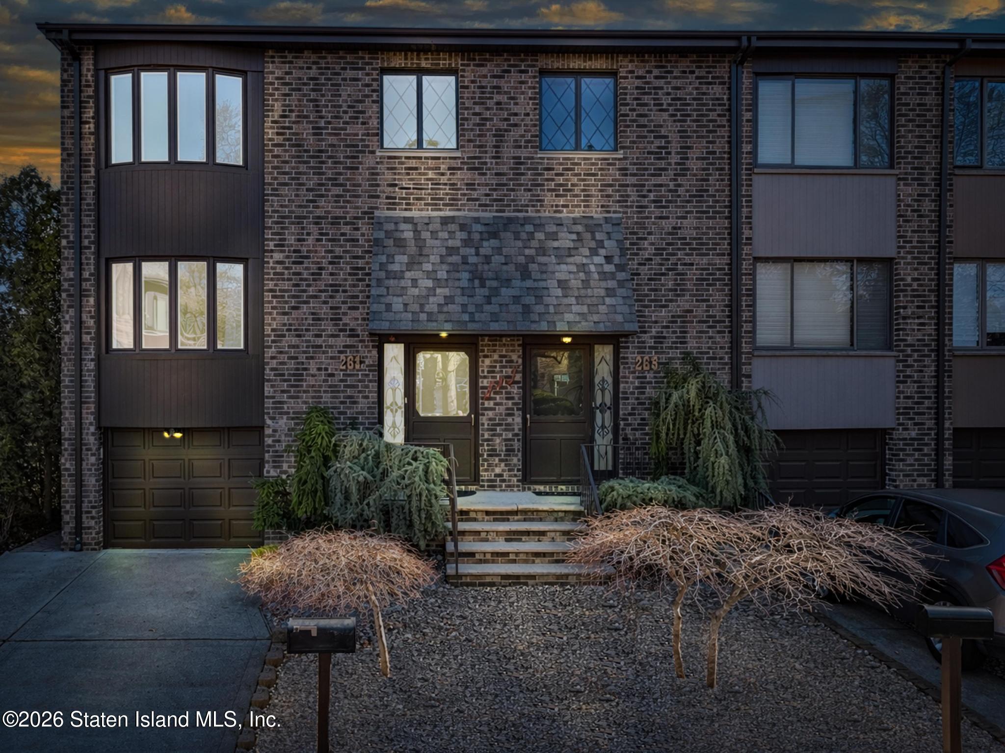 261 Hillbrook Drive, Staten Island, NY, 10305 image 29