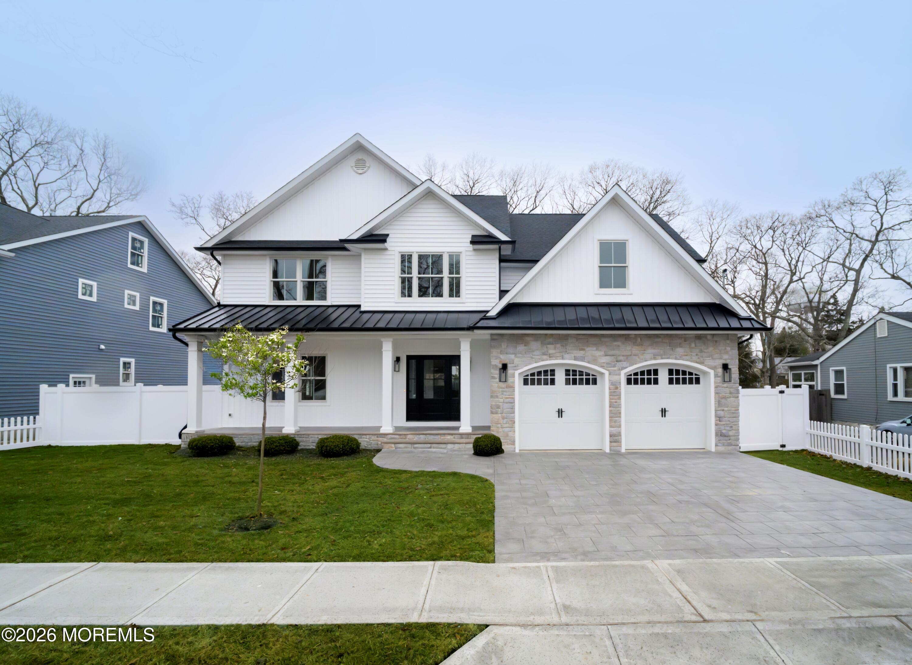 1235 Benedict Street Image 2