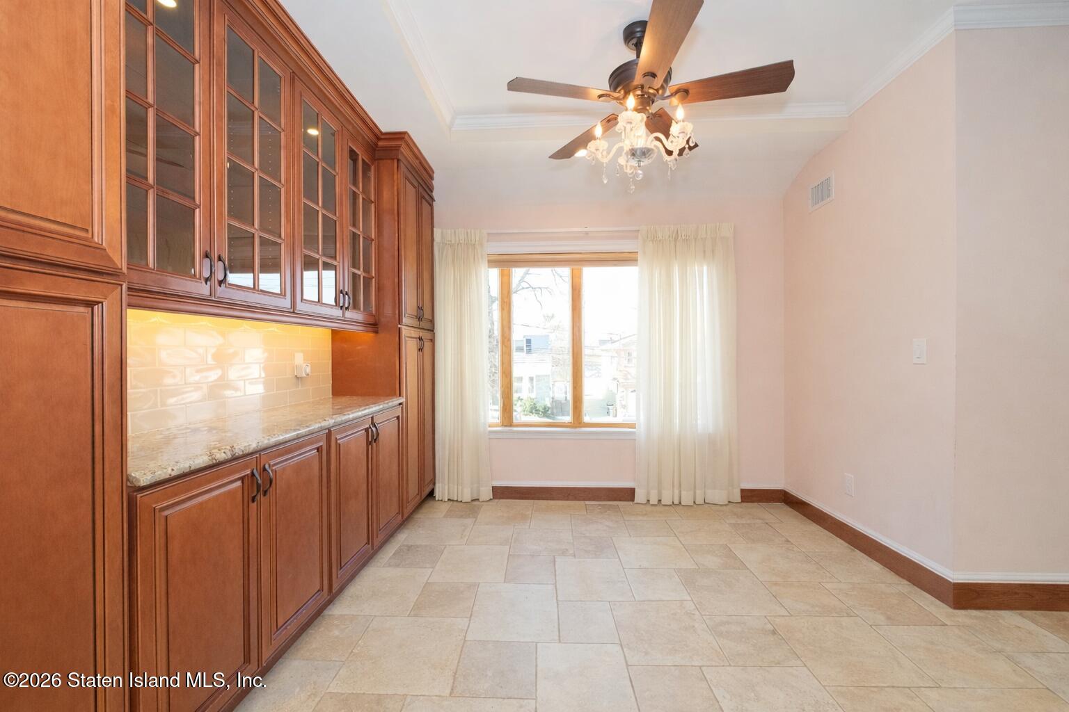 41 Martin Avenue Image 4