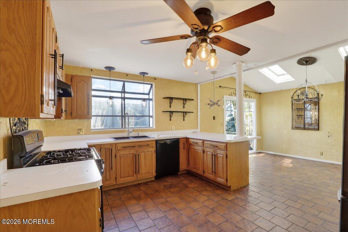 659 Holmdel Road, Hazlet, NJ, 07730 image 17