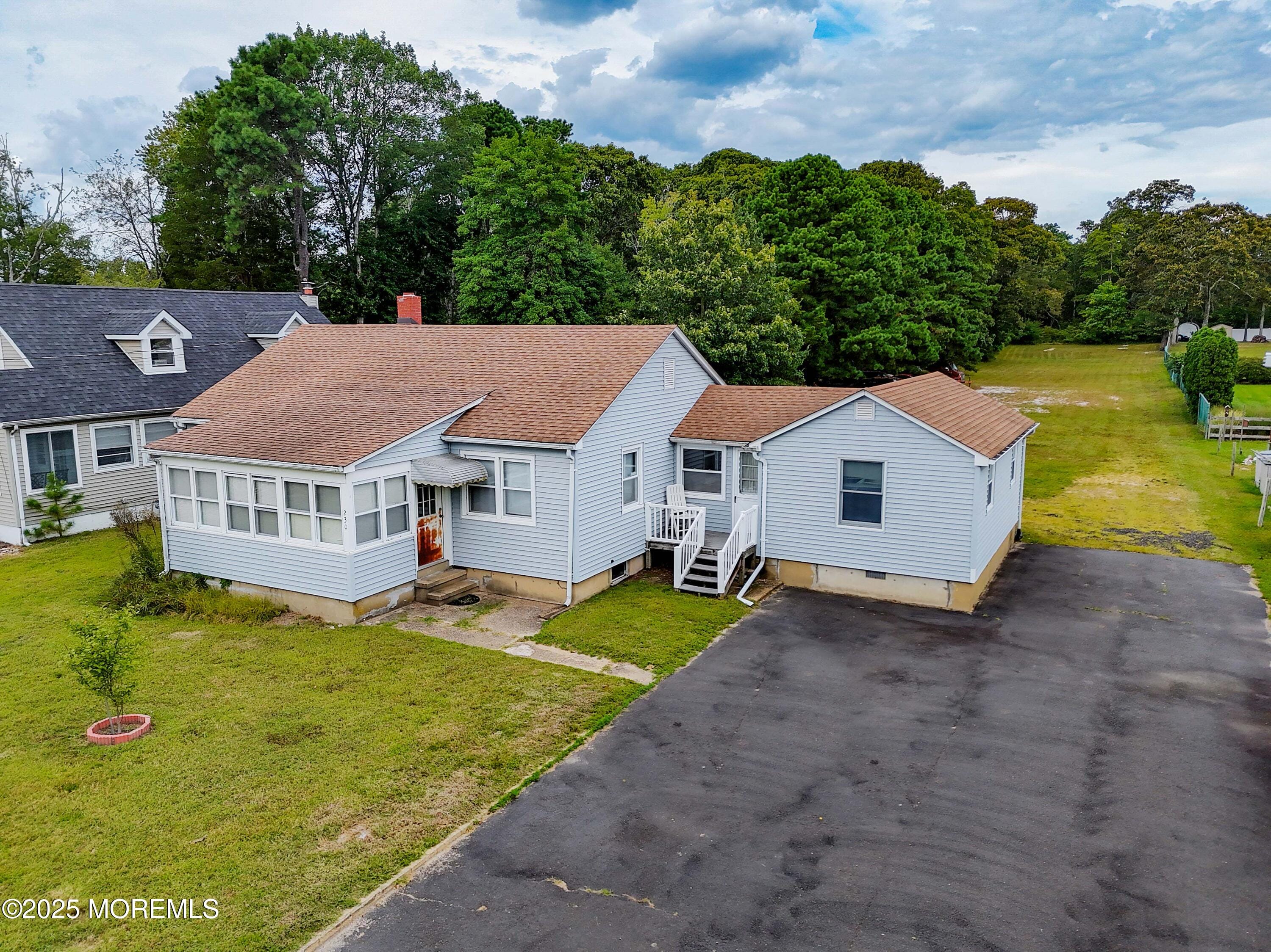 230 Drum Point Road Image 2