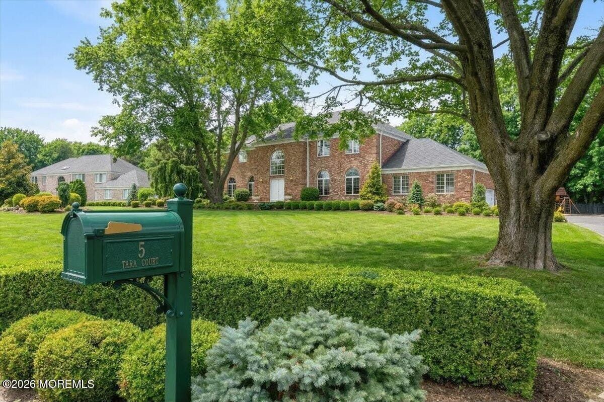 5 Tara Court Image 2