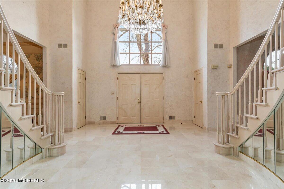 5 Tara Court Image 5