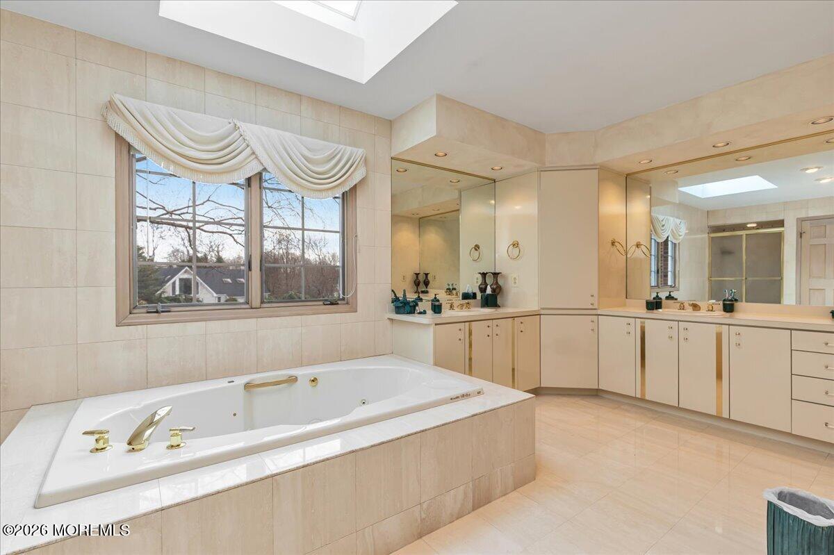 5 Tara Court, Holmdel, NJ, 07733 image 39