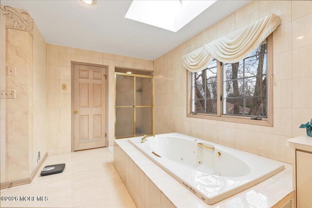 5 Tara Court, Holmdel, NJ, 07733 image 40