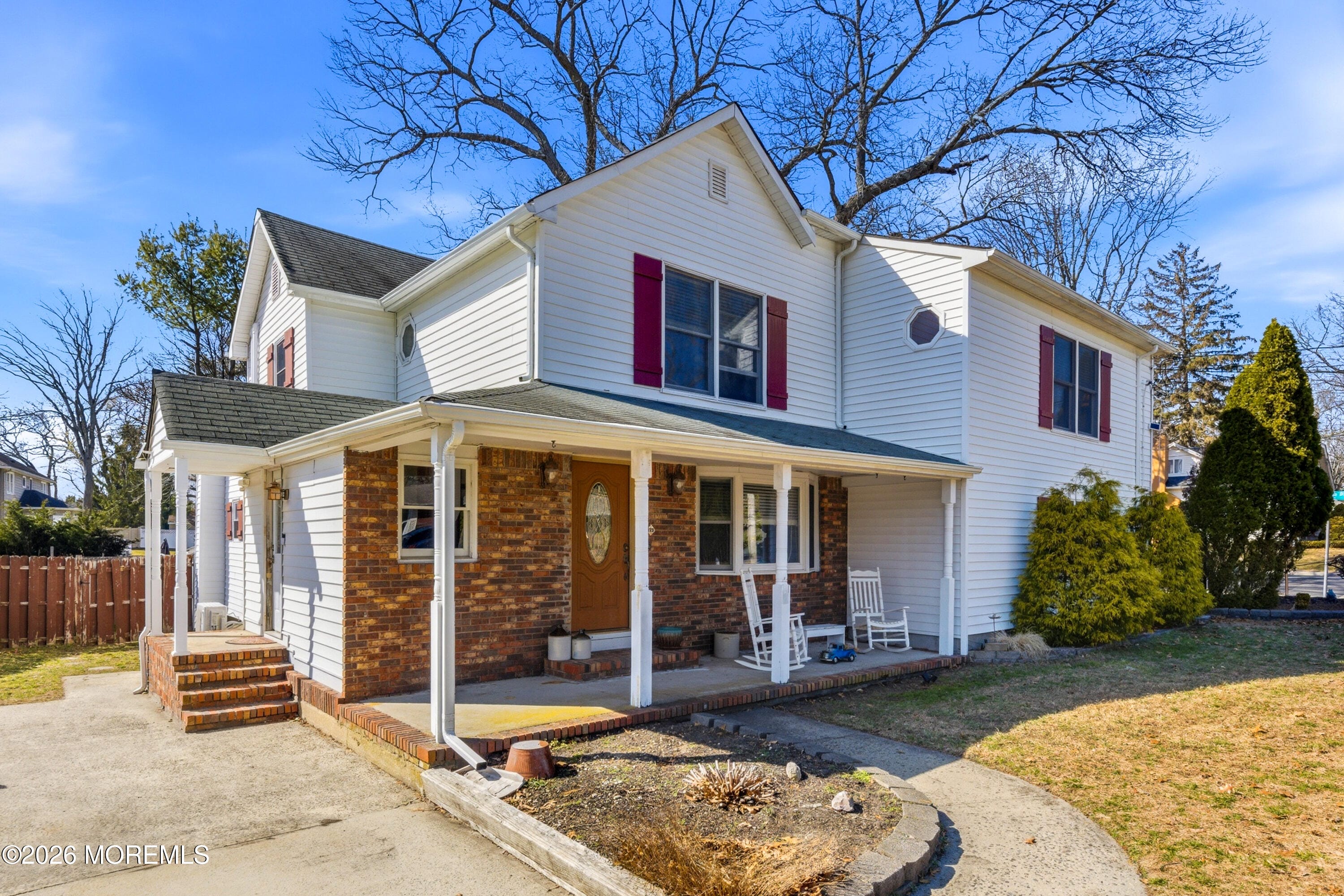 120 Whalepond Road Image 1