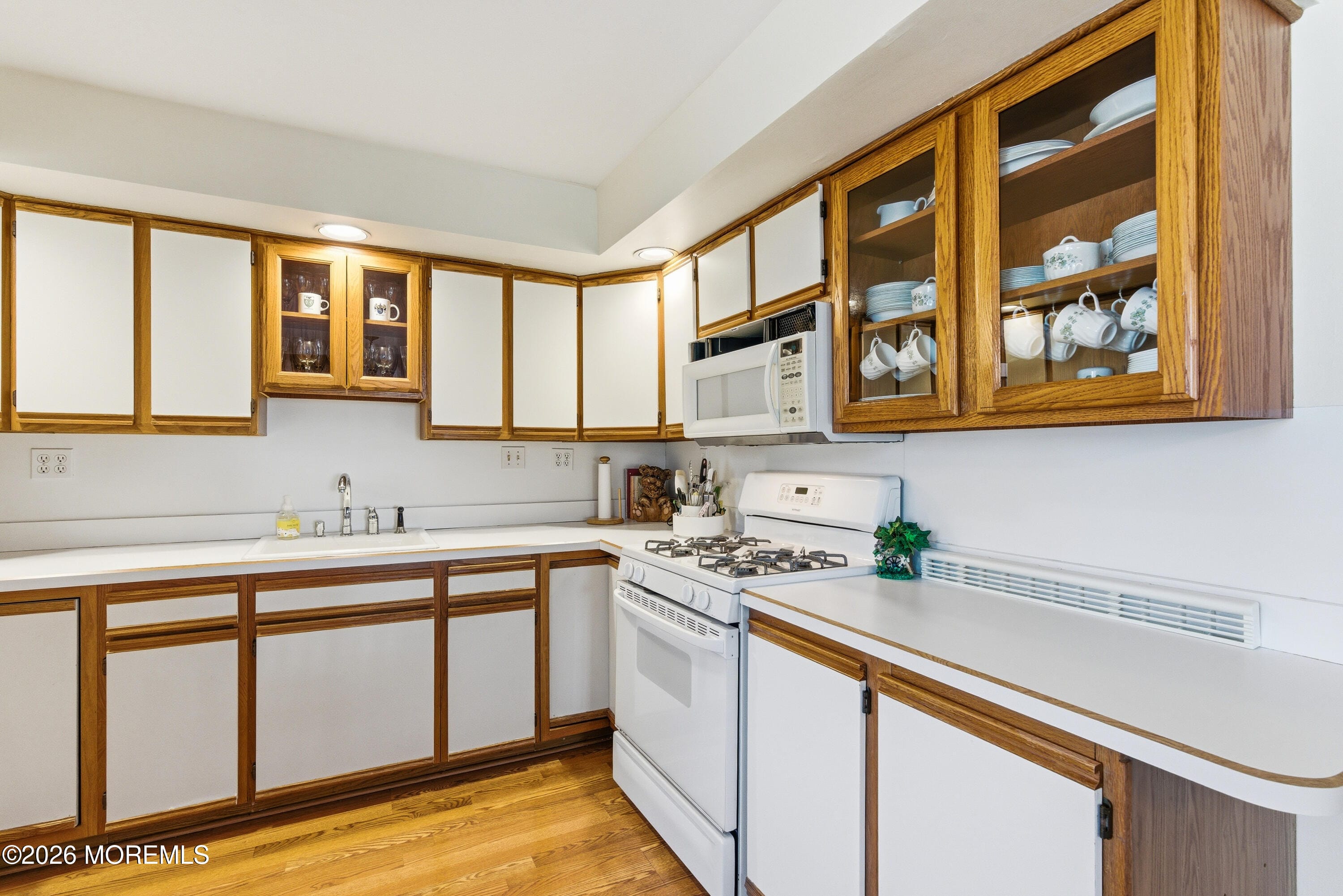 120 Whalepond Road, Oakhurst, NJ, 07755 image 33