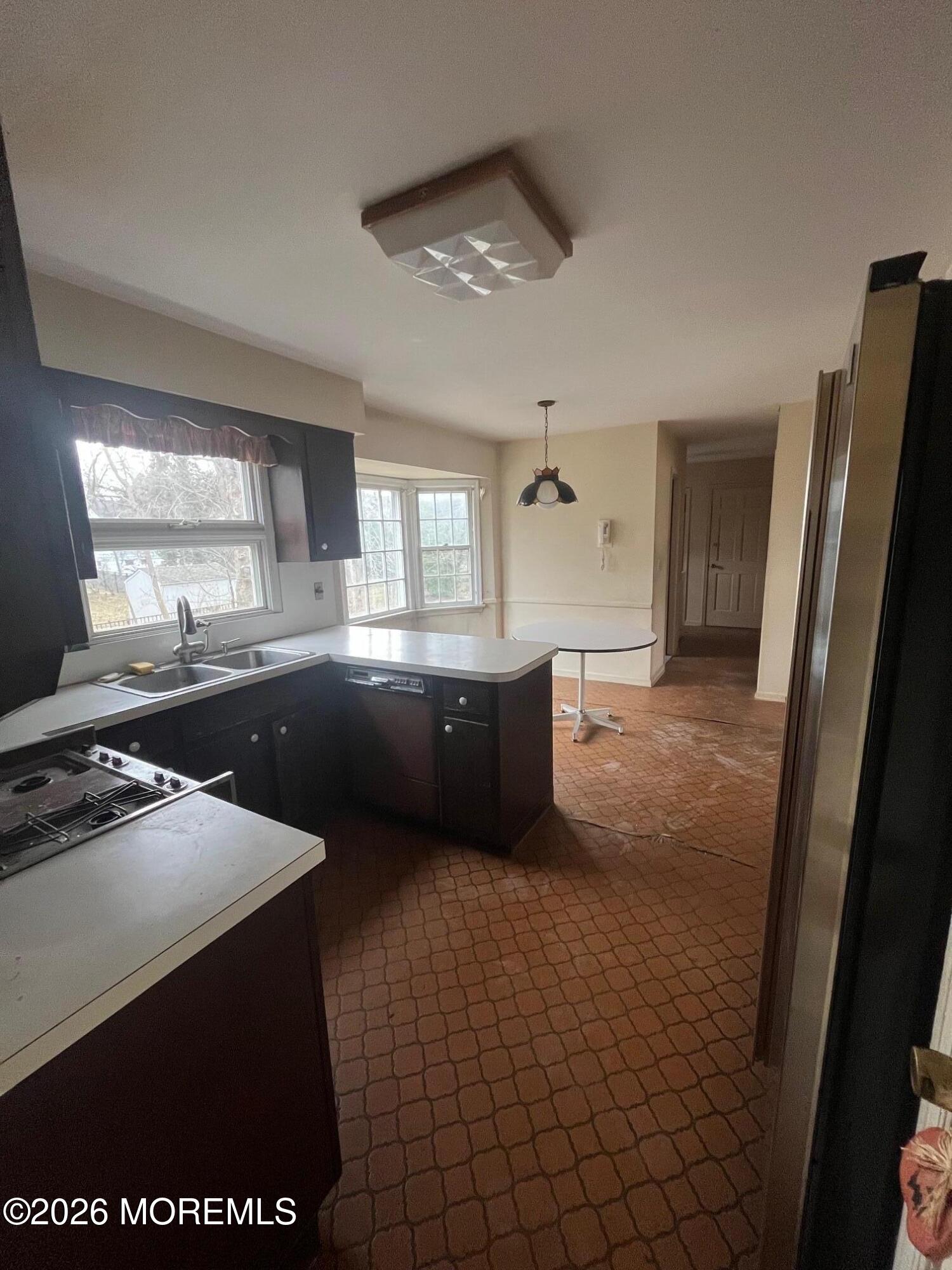 26 Rustic Terrace Image 5