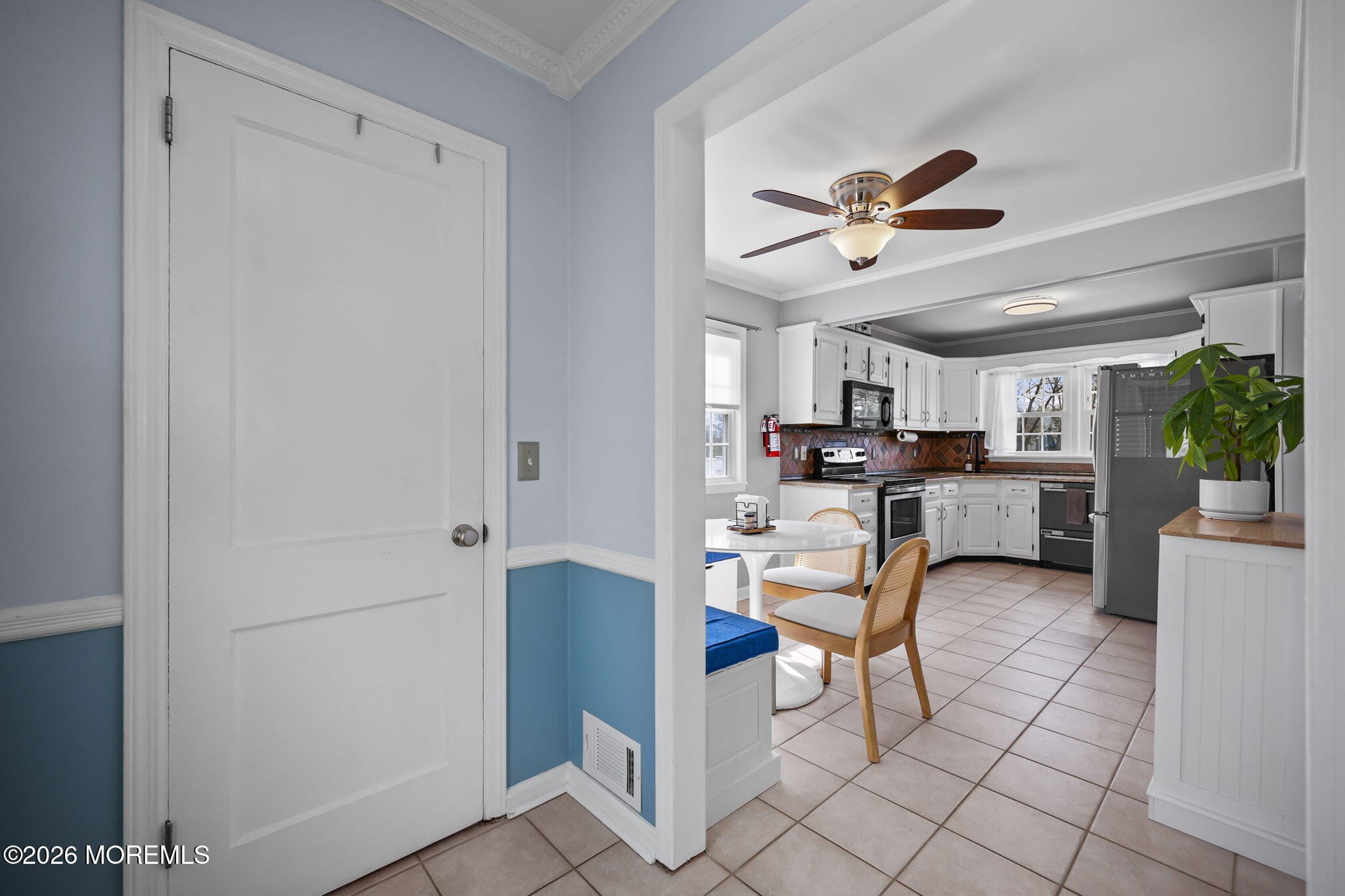 350 East Road, Belford, NJ, 07718 image 11