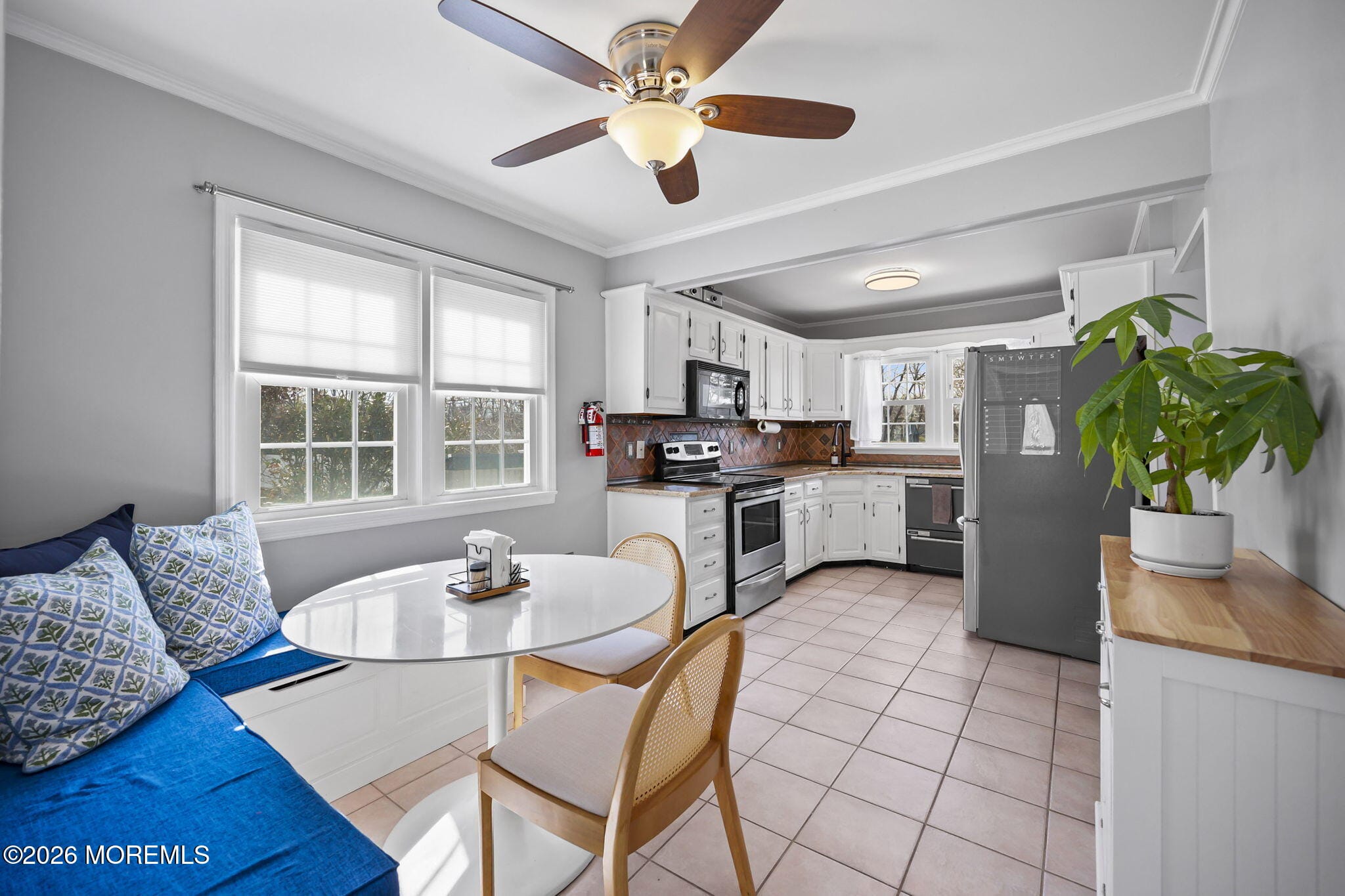 350 East Road, Belford, NJ, 07718 image 12