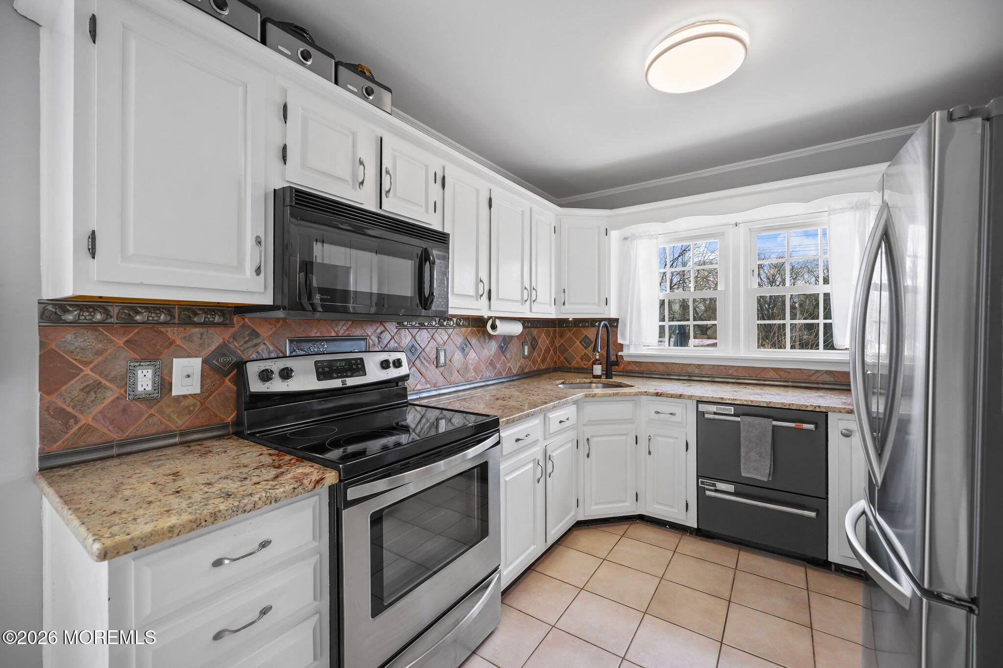 350 East Road, Belford, NJ, 07718 image 14