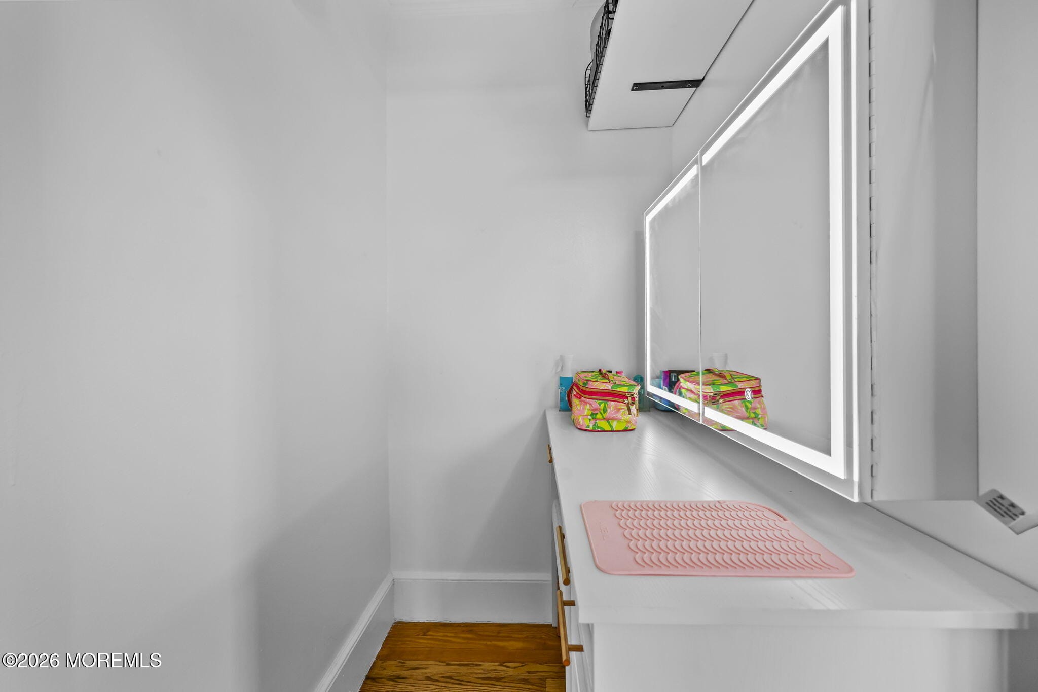 350 East Road, Belford, NJ, 07718 image 23