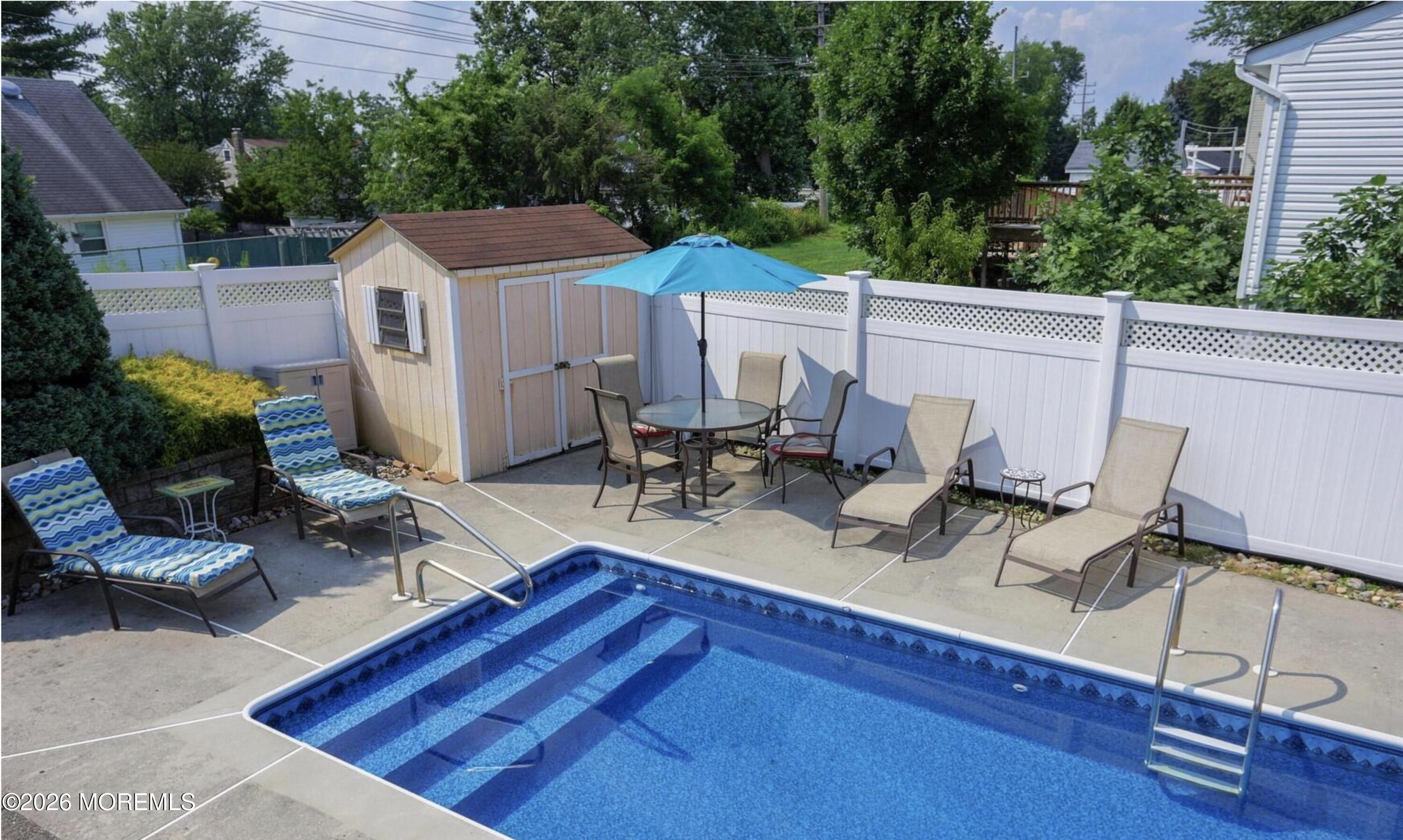 350 East Road Image 5