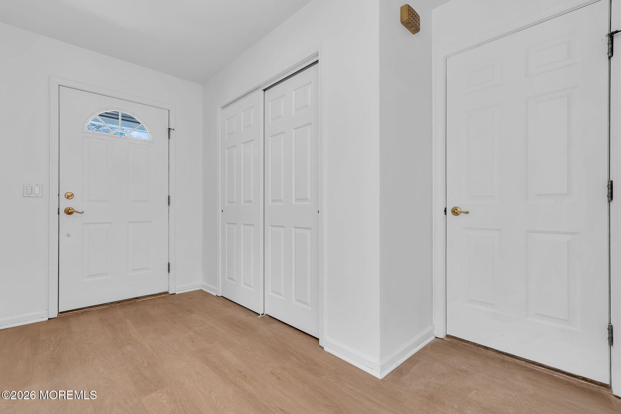 11 Schoolhouse Lane Image 3