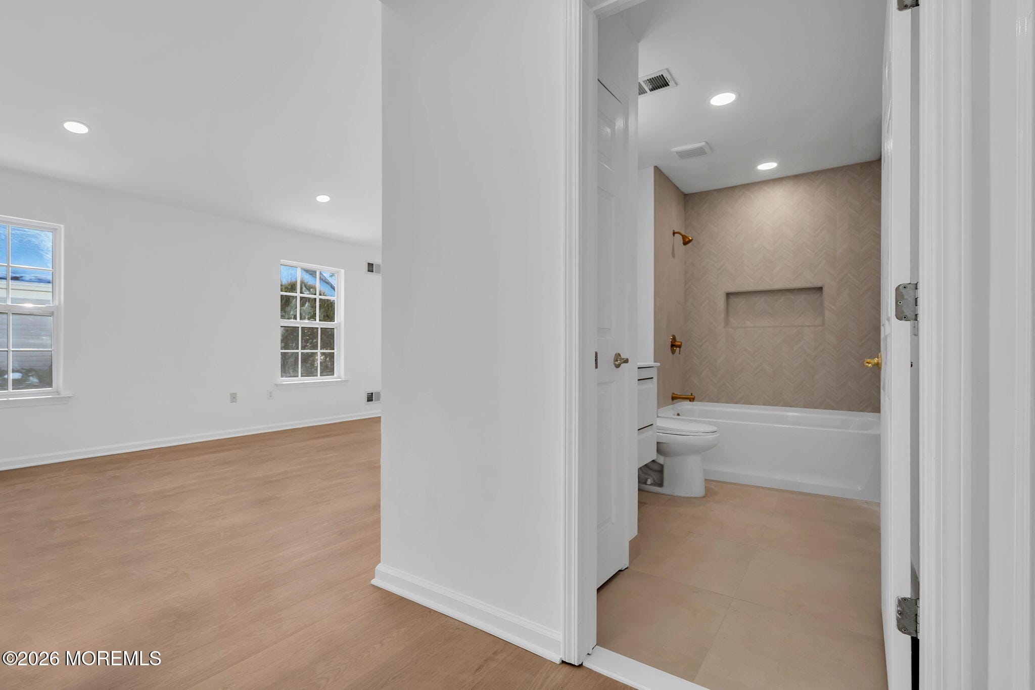 11 Schoolhouse Lane, Lakewood, NJ, 08701 image 20