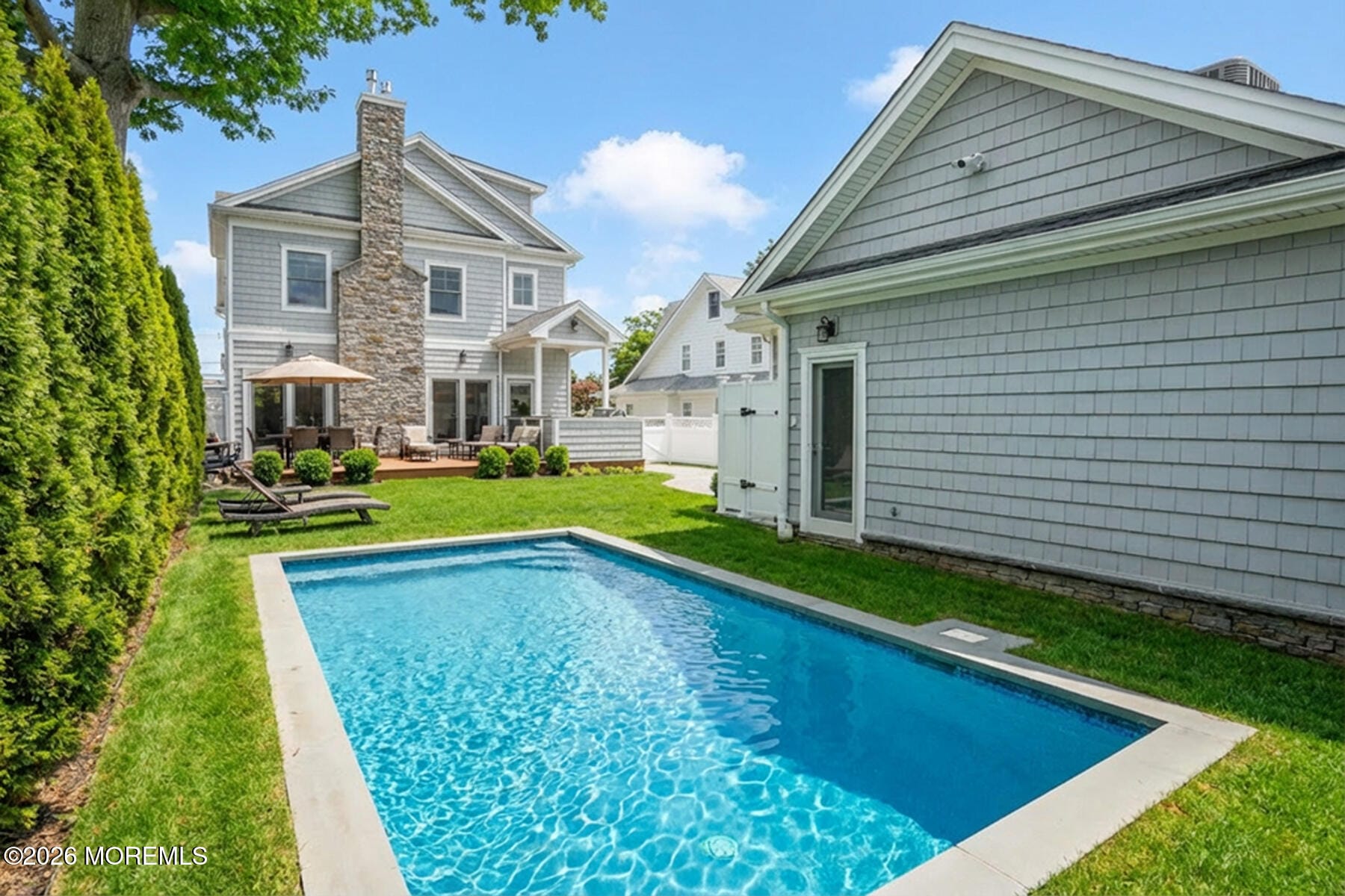 420 Ludlow Avenue Image 3