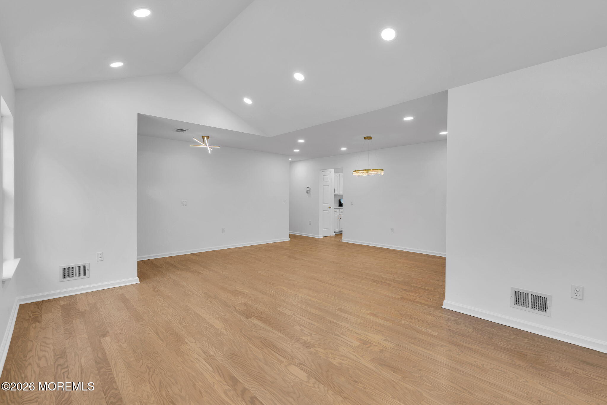 16 Rosewood Court, Lakewood, NJ, 08701 image 53