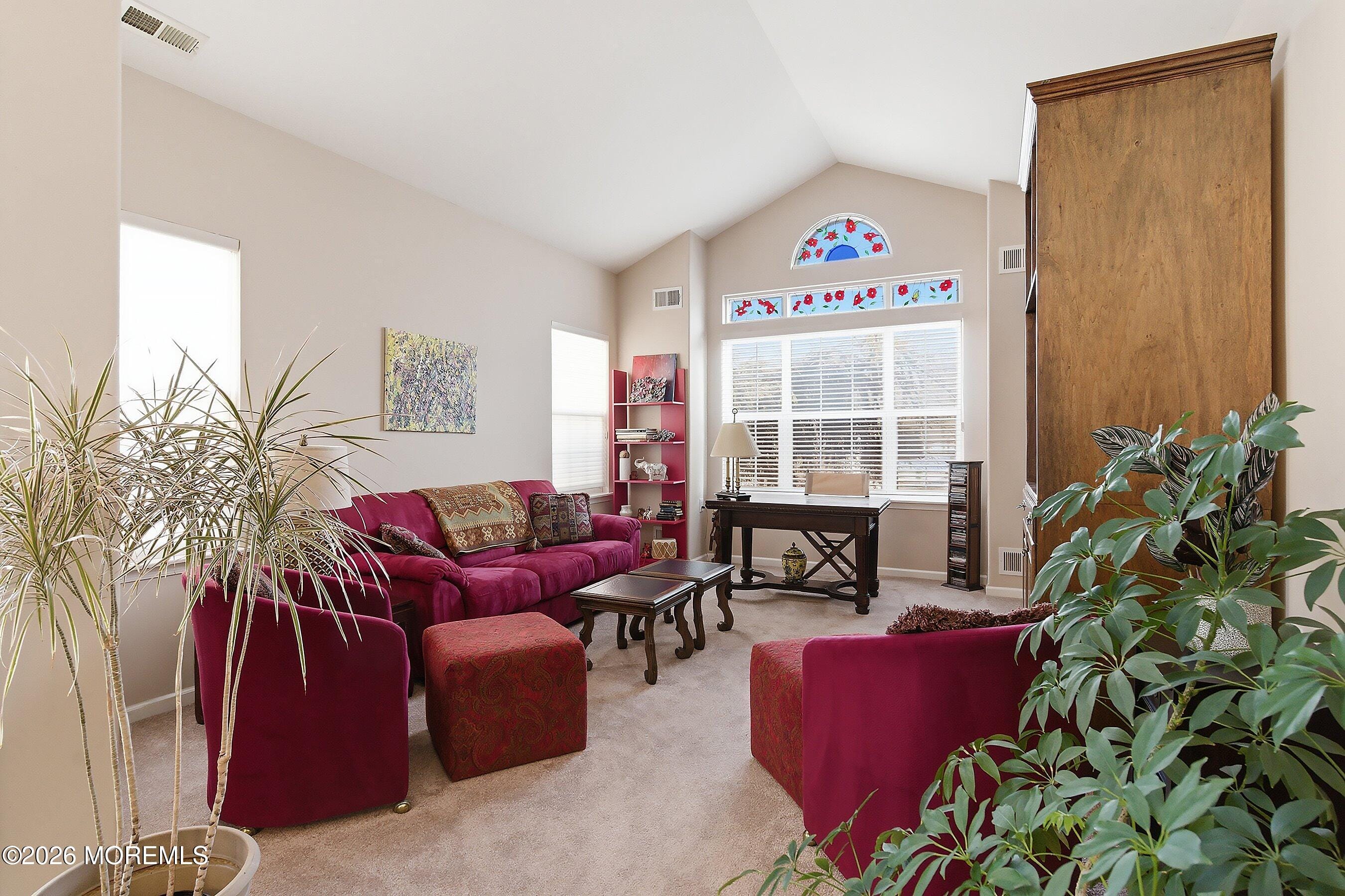 10 Arcadia Drive Image 4