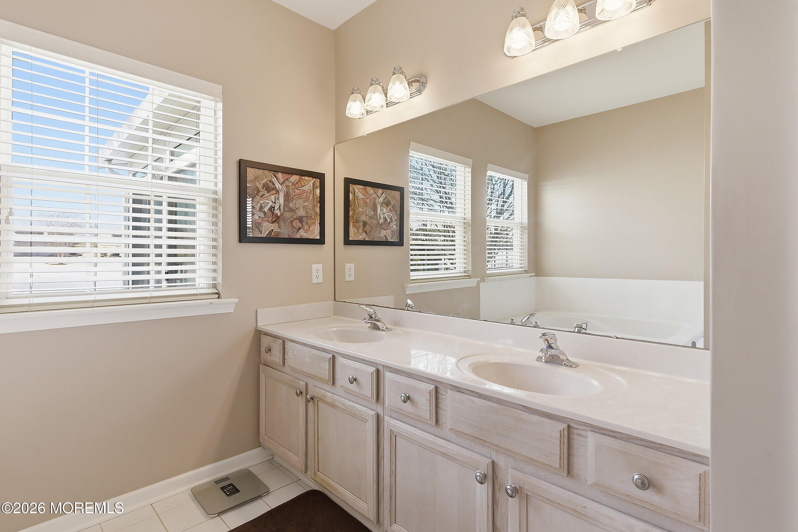 10 Arcadia Drive, Manchester, NJ, 08759 image 12