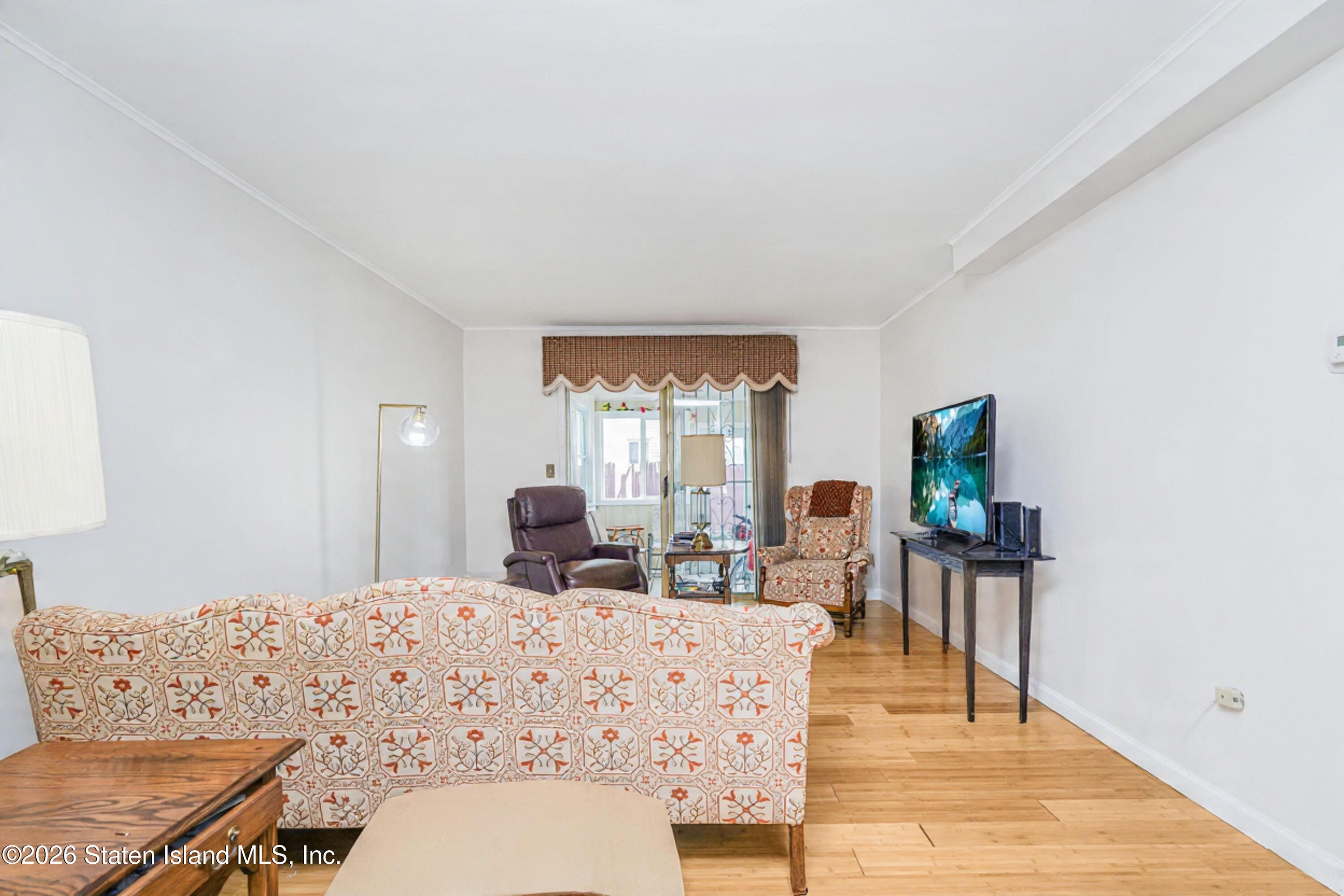 244 Continental Place Image 5