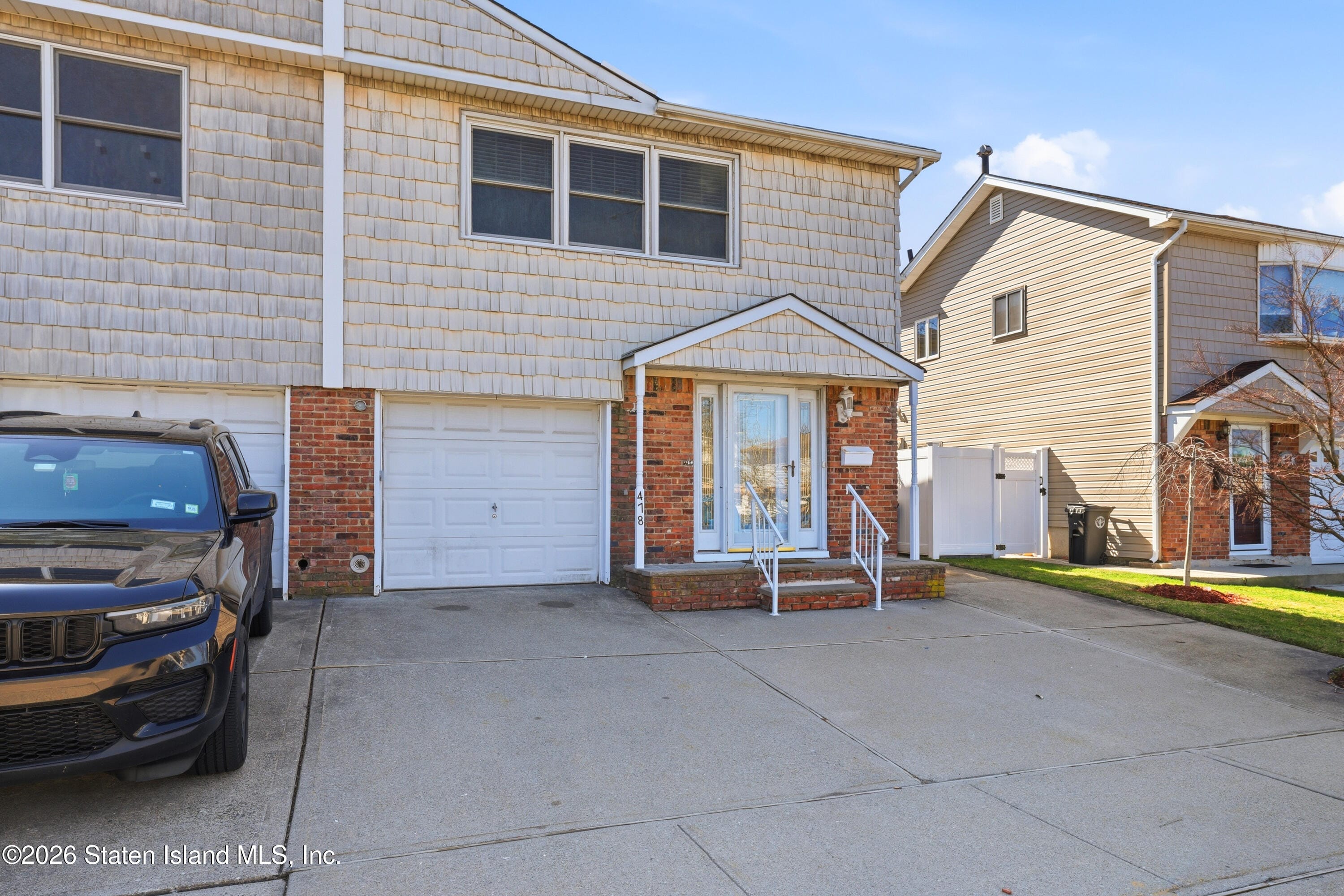 478 Leverett Avenue Image 2