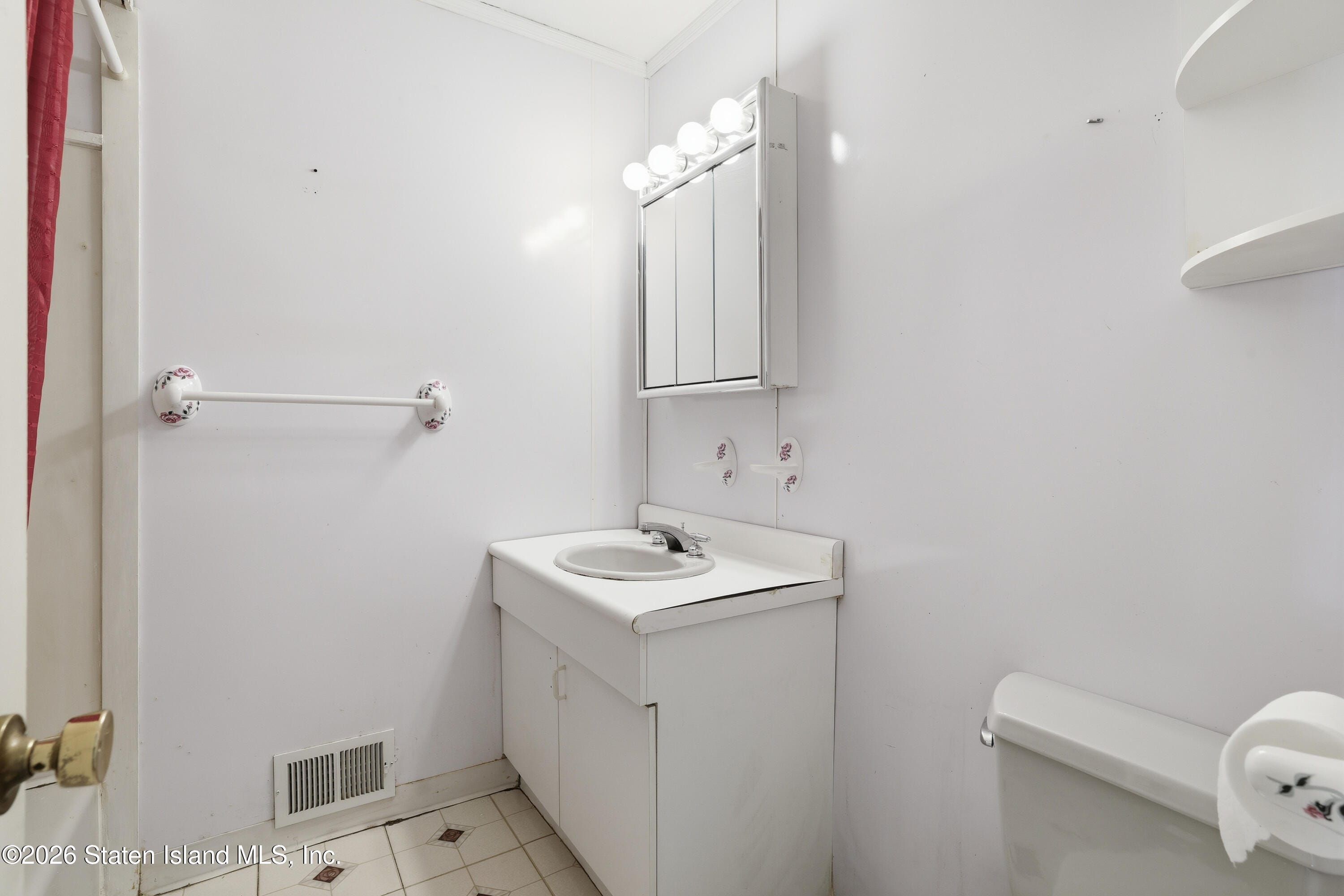 478 Leverett Avenue, Staten Island, NY, 10308 image 18