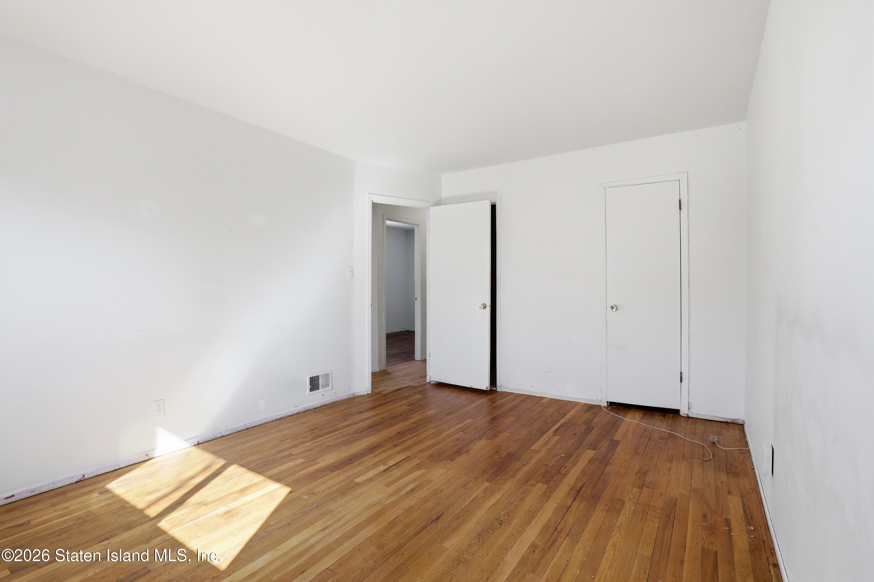 478 Leverett Avenue, Staten Island, NY, 10308 image 23