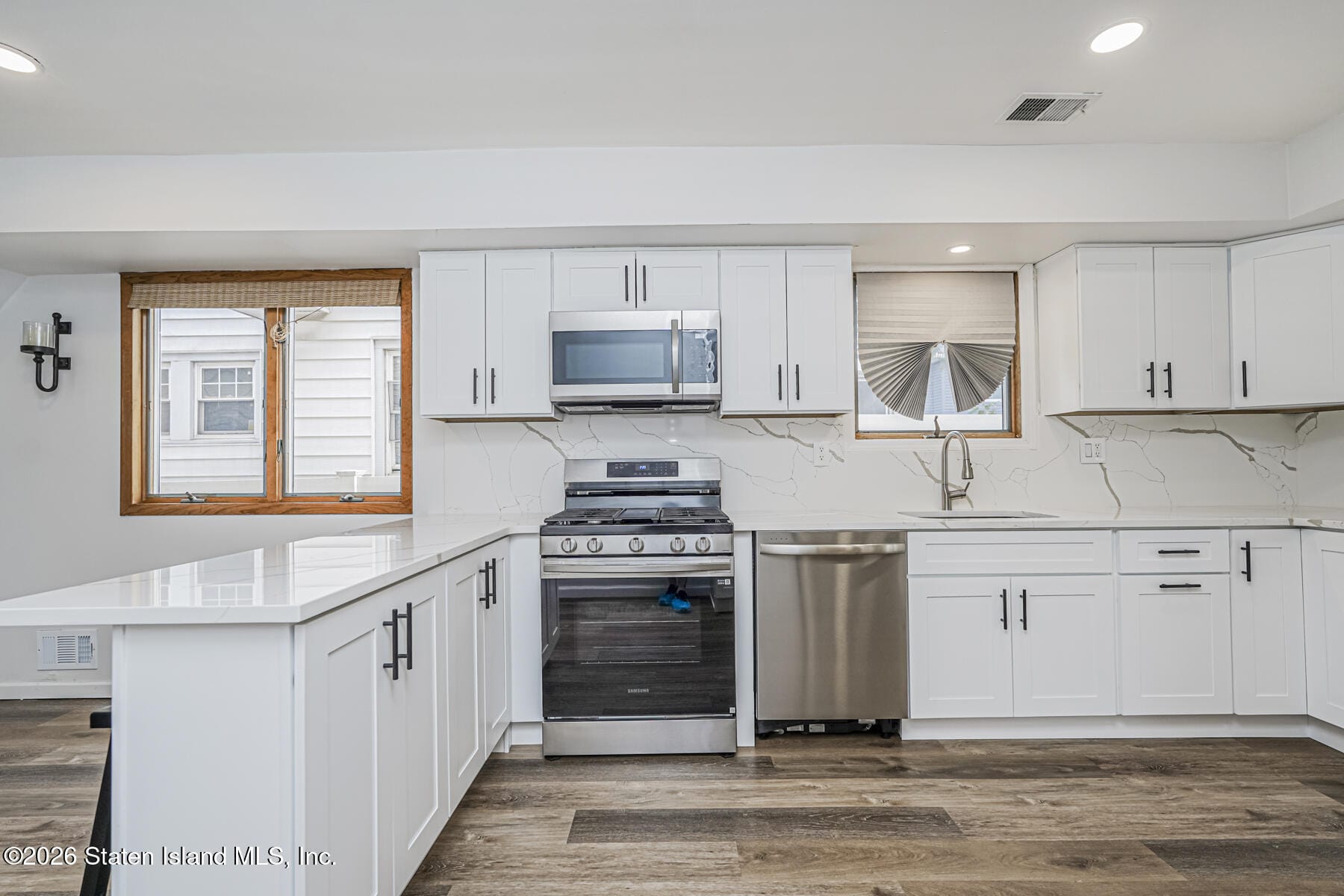 204 Lindenwood Road, Staten Island, NY, 10308 image 21