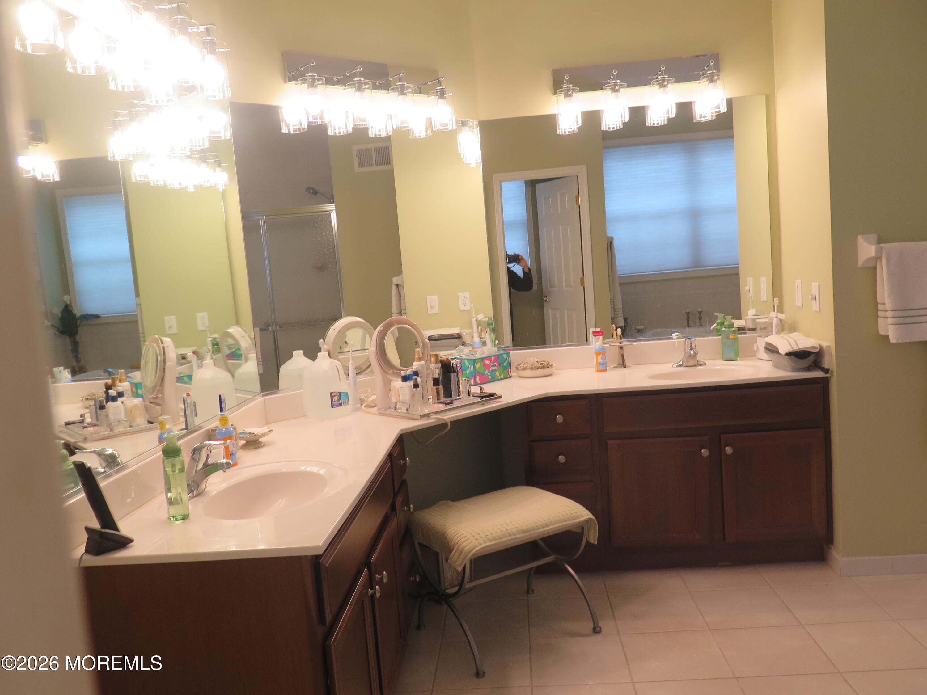 123 Scarborough Way, Marlboro, NJ, 07746 image 24