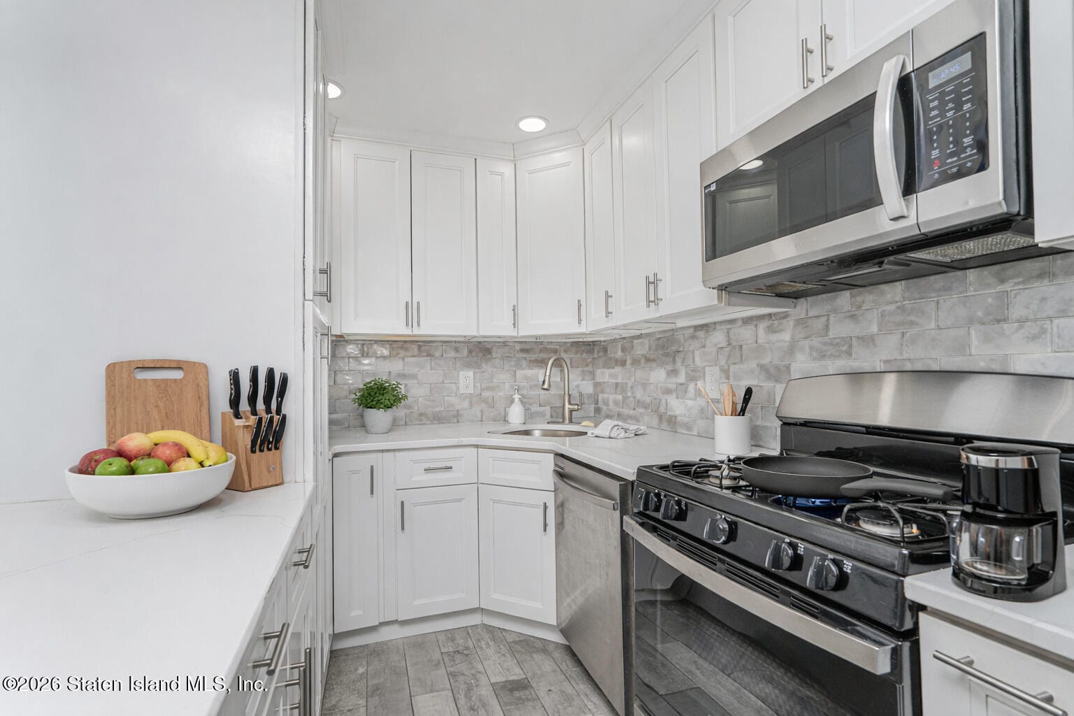 573 Correll Avenue, Staten Island, NY, 10309 image 9