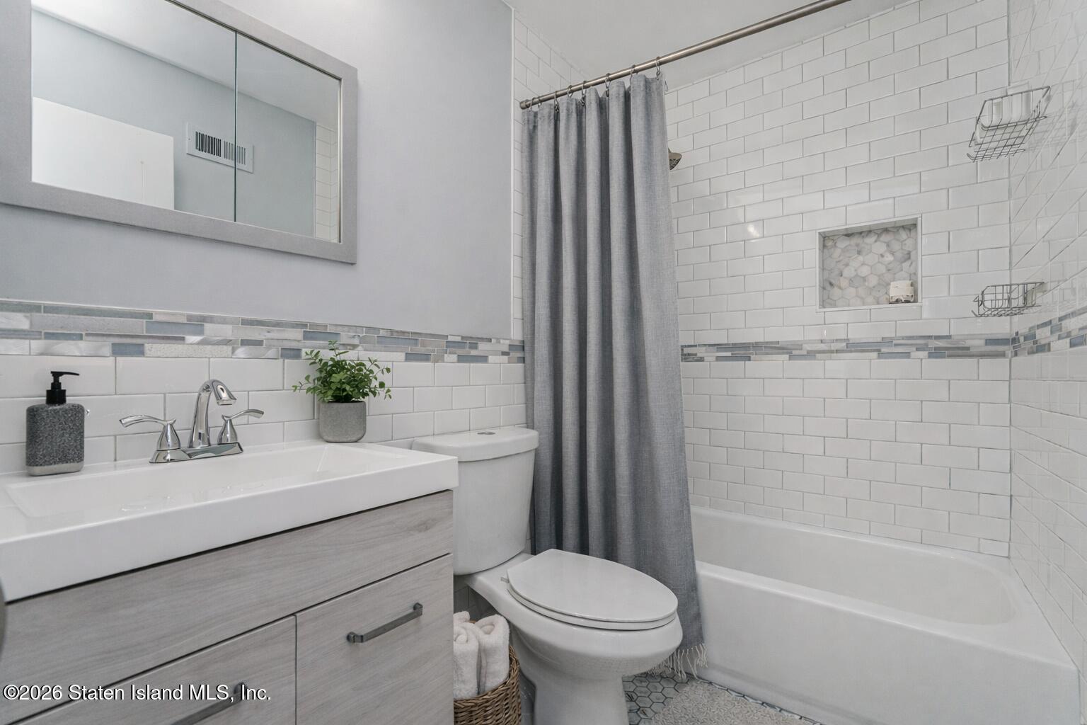 573 Correll Avenue, Staten Island, NY, 10309 image 18