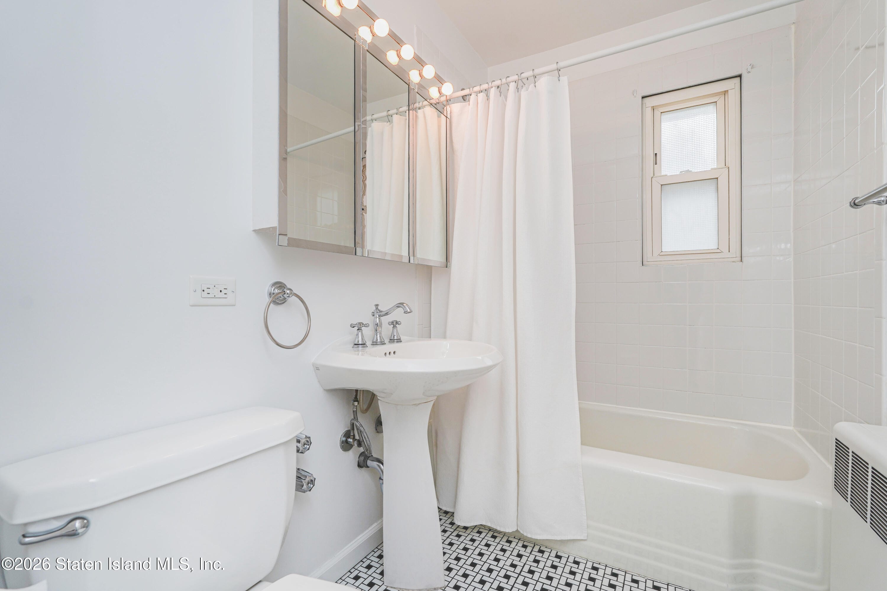 175 Arlo Road A, Staten Island, NY, 10301 image 13