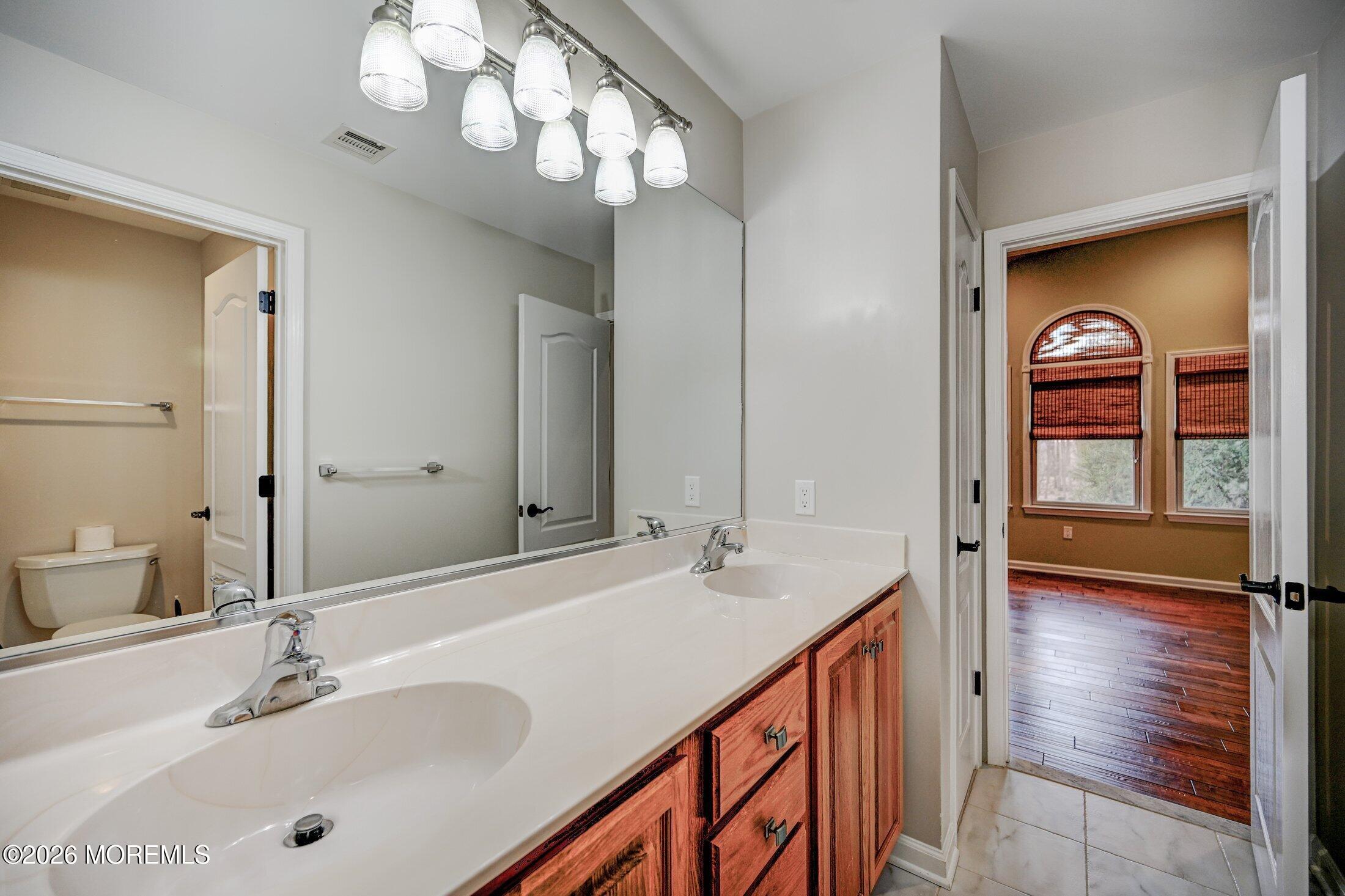 16 Molsbury Lane, Millstone, NJ, 08510 image 64