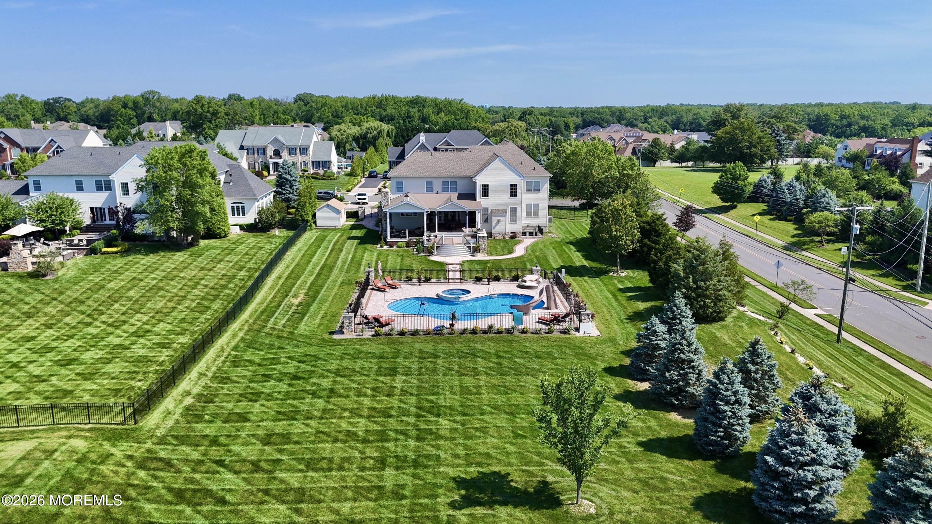 1 Belmont Court Image 5