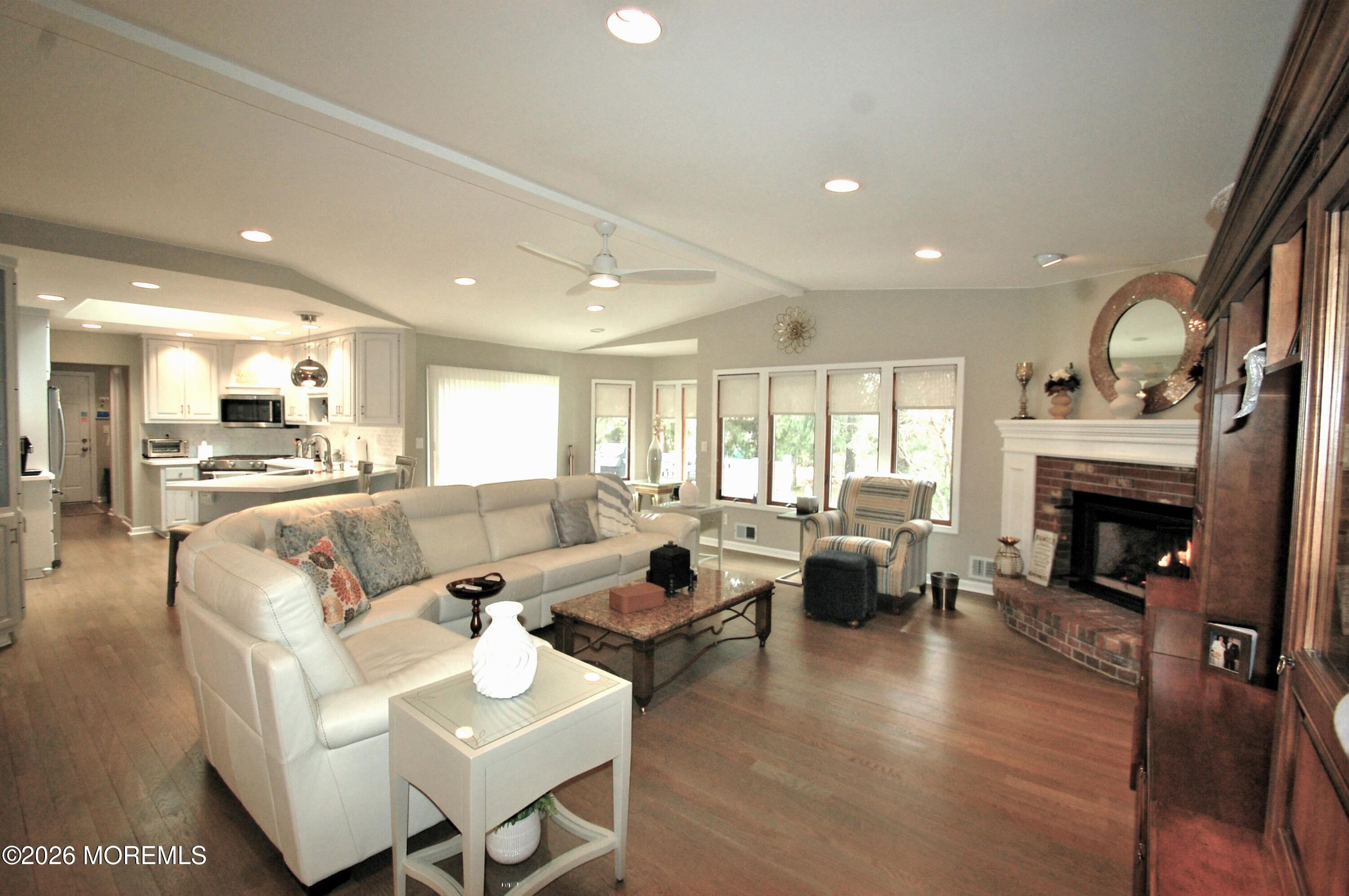 32 Cameron Court Image 3