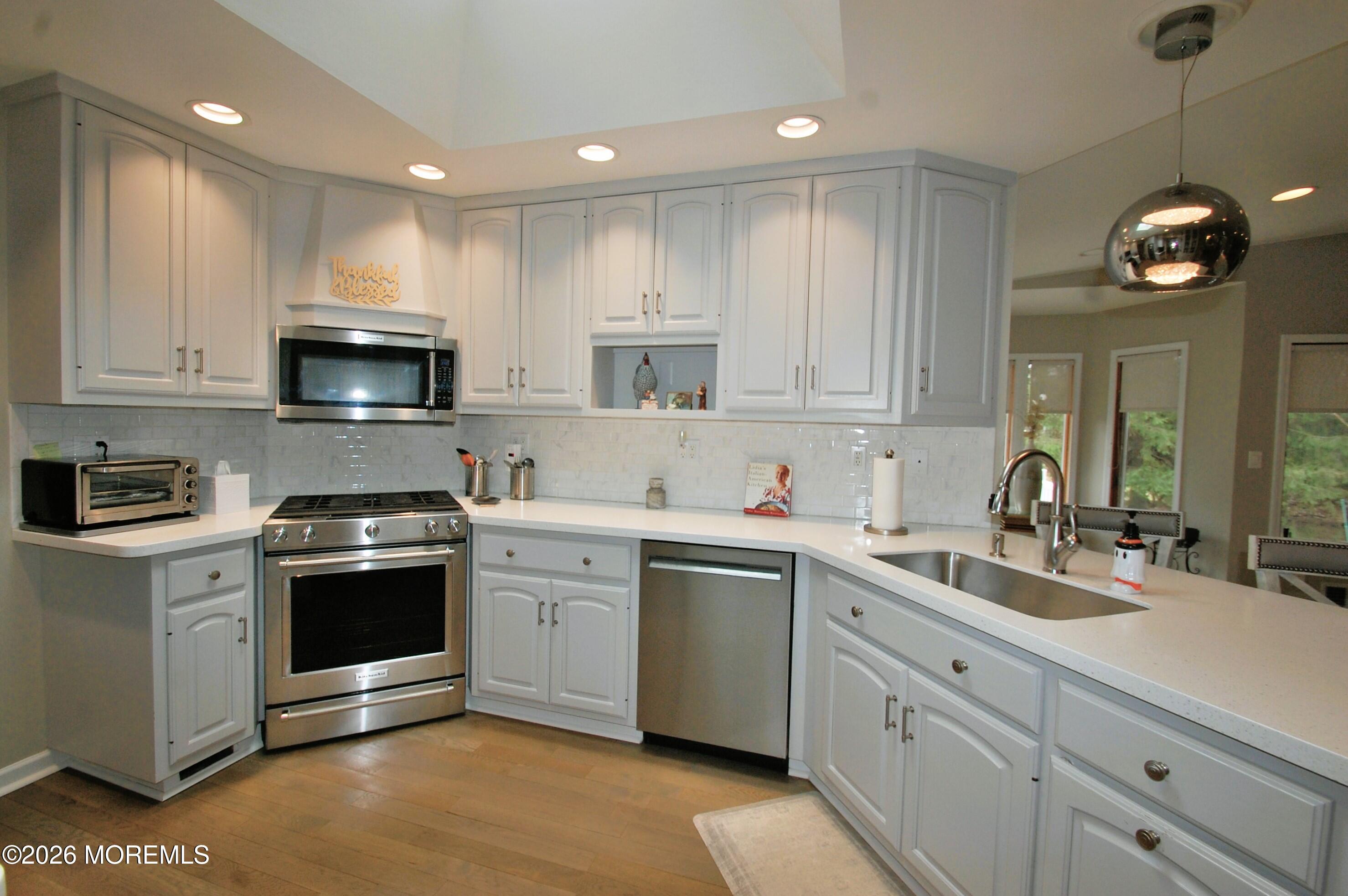 32 Cameron Court, Freehold, NJ, 07728 image 7