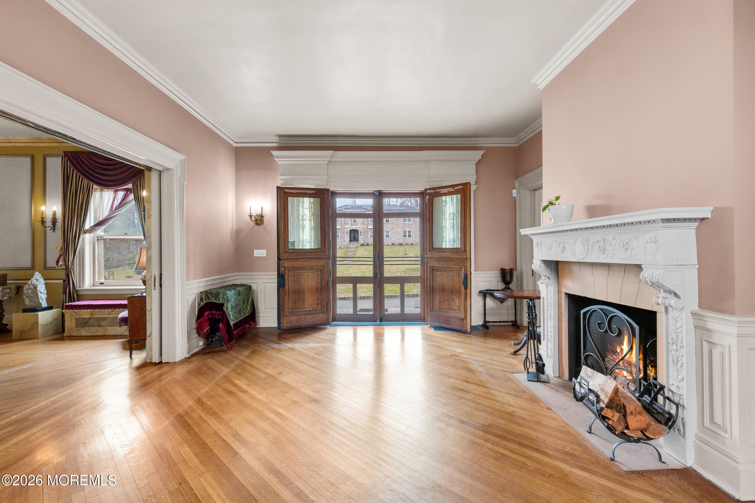 90 Gregory Avenue Image 4