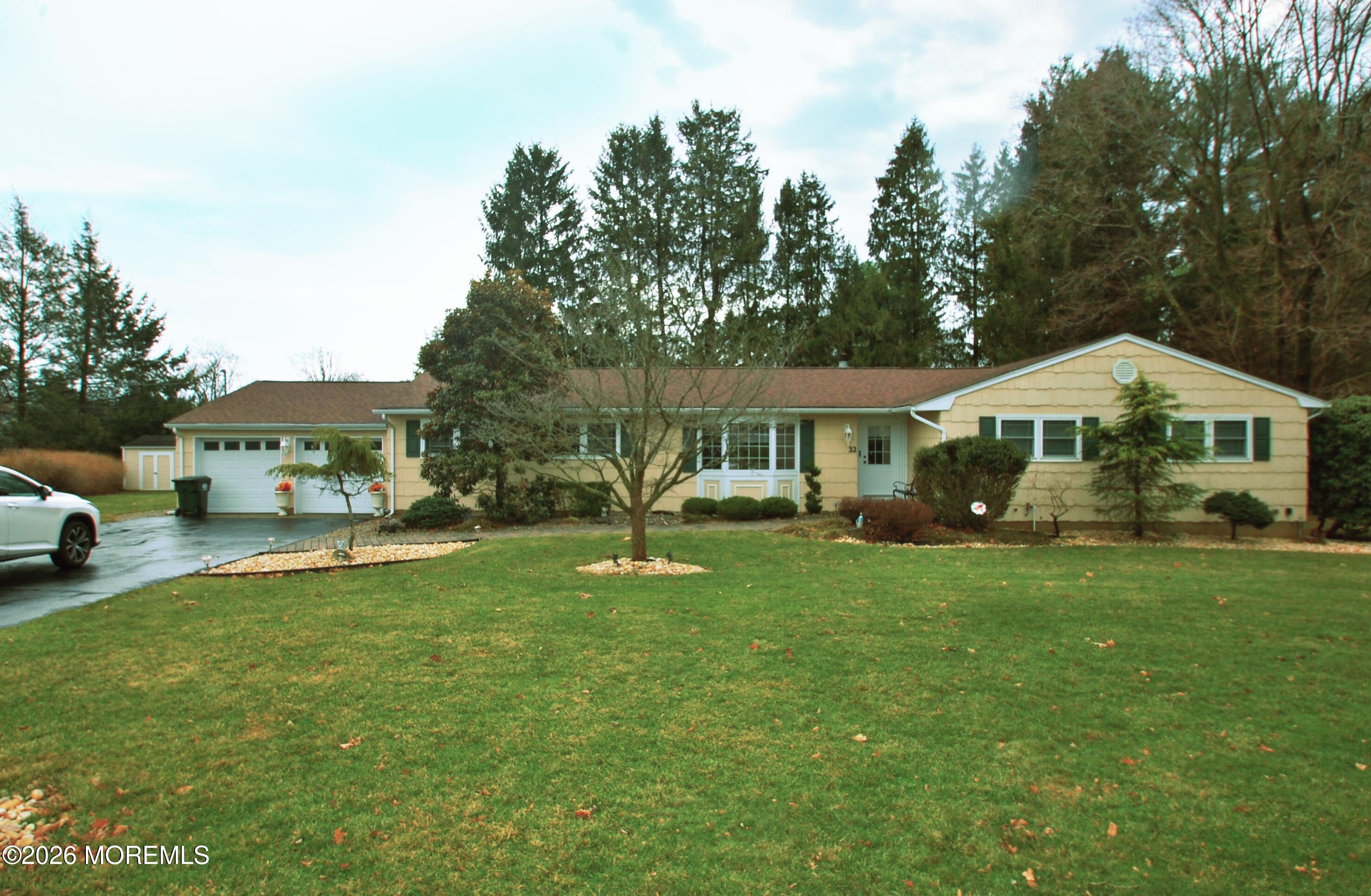 32 Cameron Court Image 1