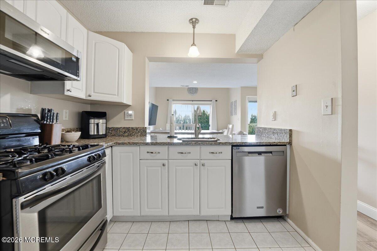 42 Richmond Court, Tinton Falls, NJ, 07712 image 7