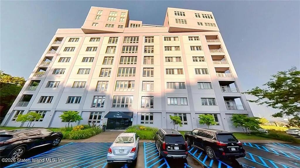 90 Bay Street Landing 7h, Staten Island, NY, 10301