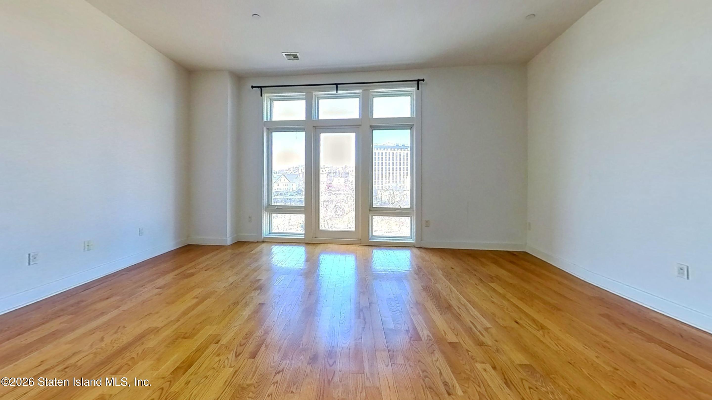 90 Bay Street Landing 7h, Staten Island, NY, 10301 image 9